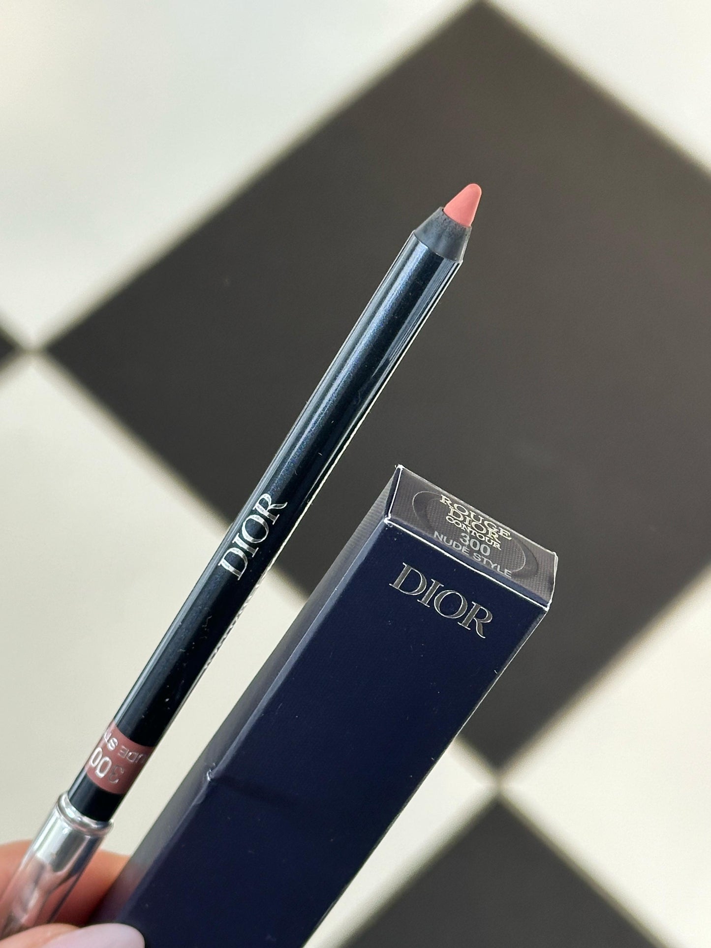 DIOR Rouge Dior Contour Lip Liner
No-Transfer - Comfort and Long Wear