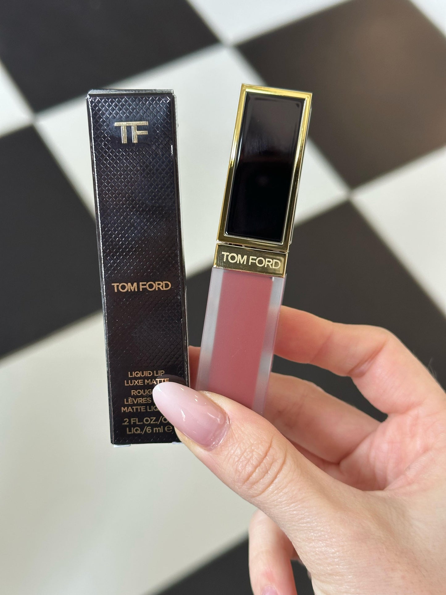 TOM FORD Liquid Lip Luxe Matte
Longwearing, Transfer-Resistant Liquid Lipstick (100)