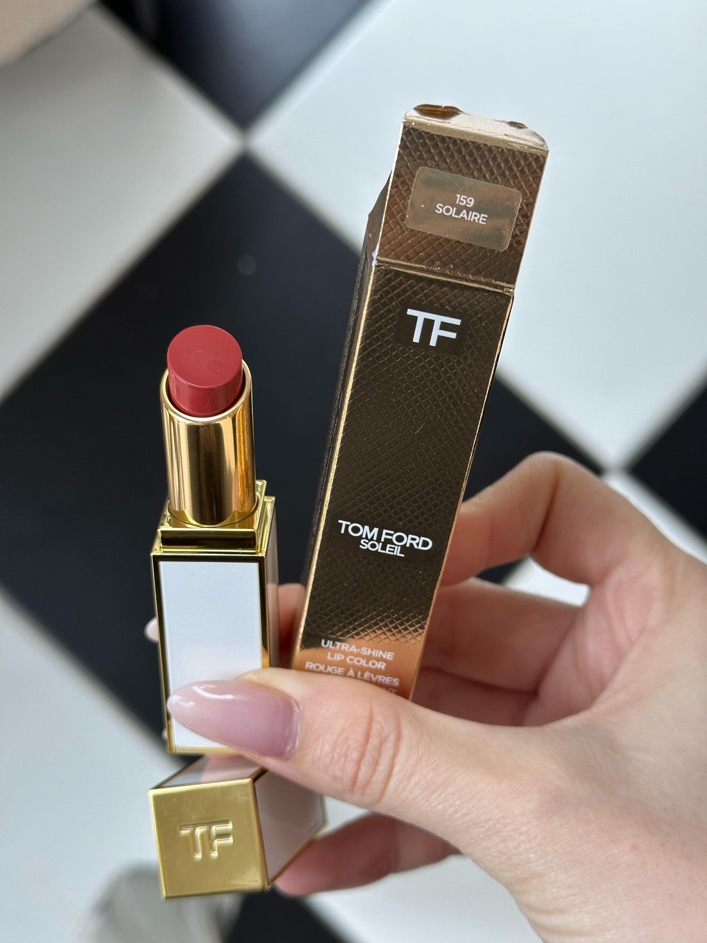 TOM FORD
Soleil Summer Ultra Shine Lip Color (34) - Medium To Full Coverage Lipstick