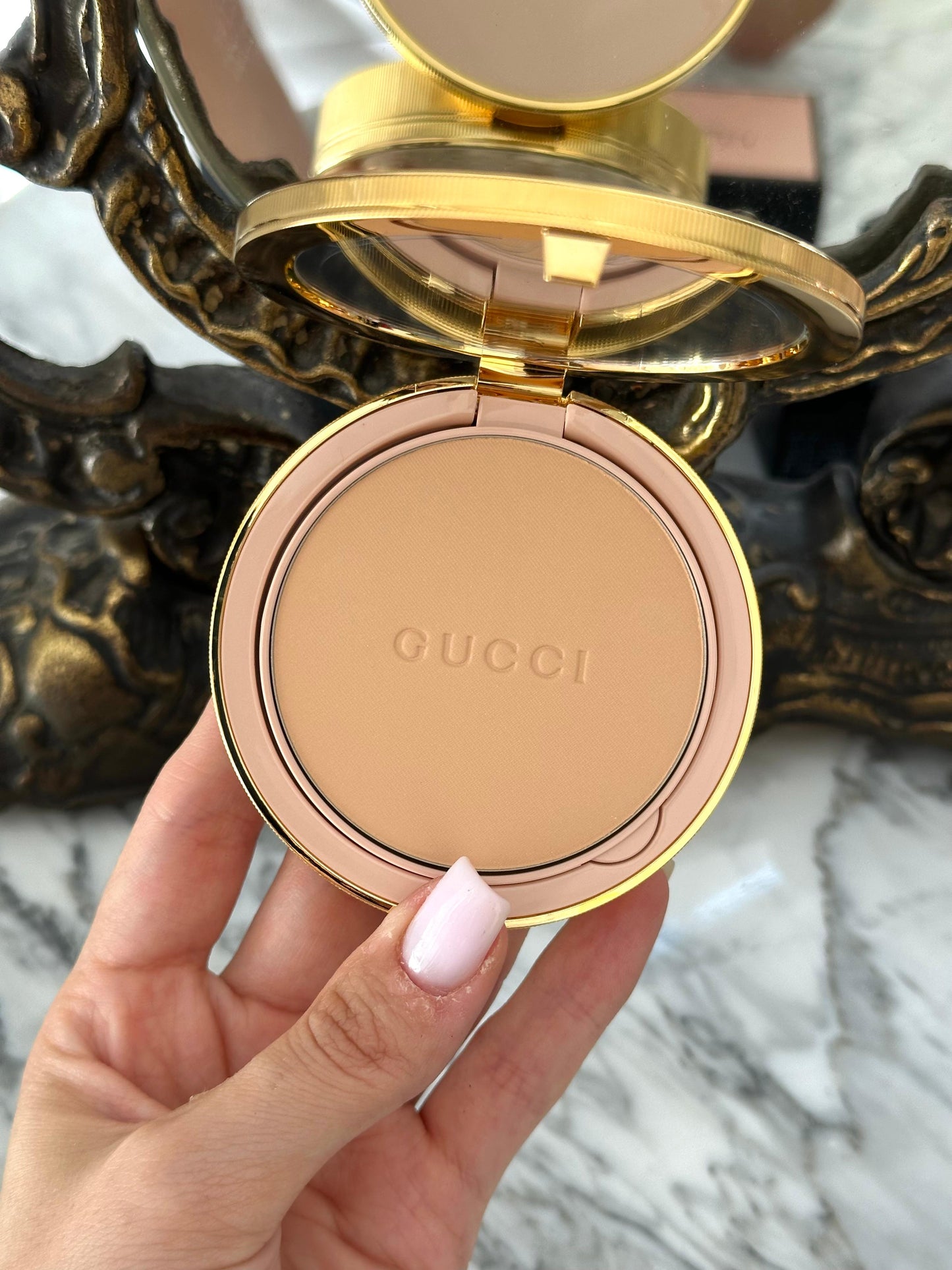 GUCCI Poudre De Beauté Mat Naturel - Face Powder (03)