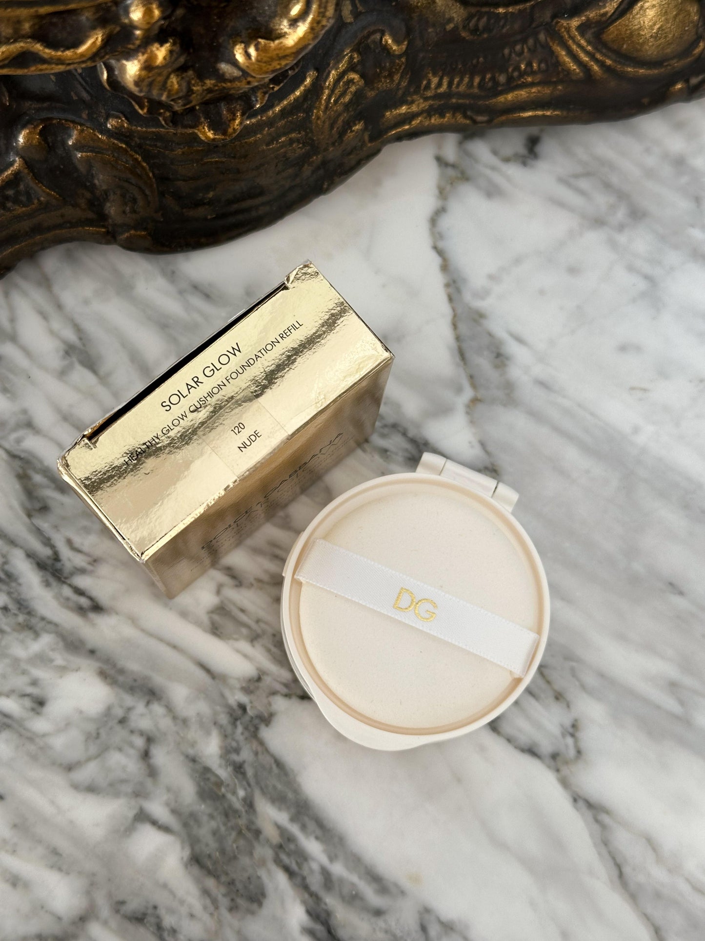 DOLCE & GABBANA
Solar Glow - Healthy Glow Cushion Foundation SPF50