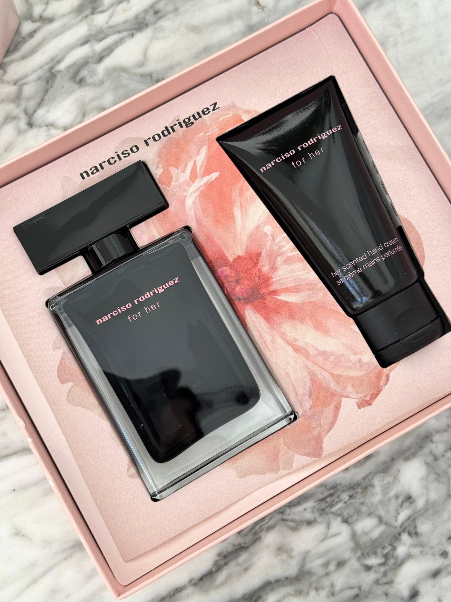 NARCISO RODRIGUEZ For Her Eau De Toilette + Hand Cream Gift Set