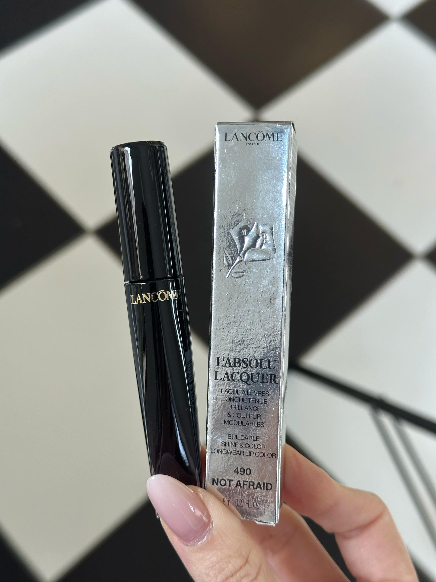 LANCÔME
L'Absolu Lacquer Long-Lasting Liquid Lipstick (490)