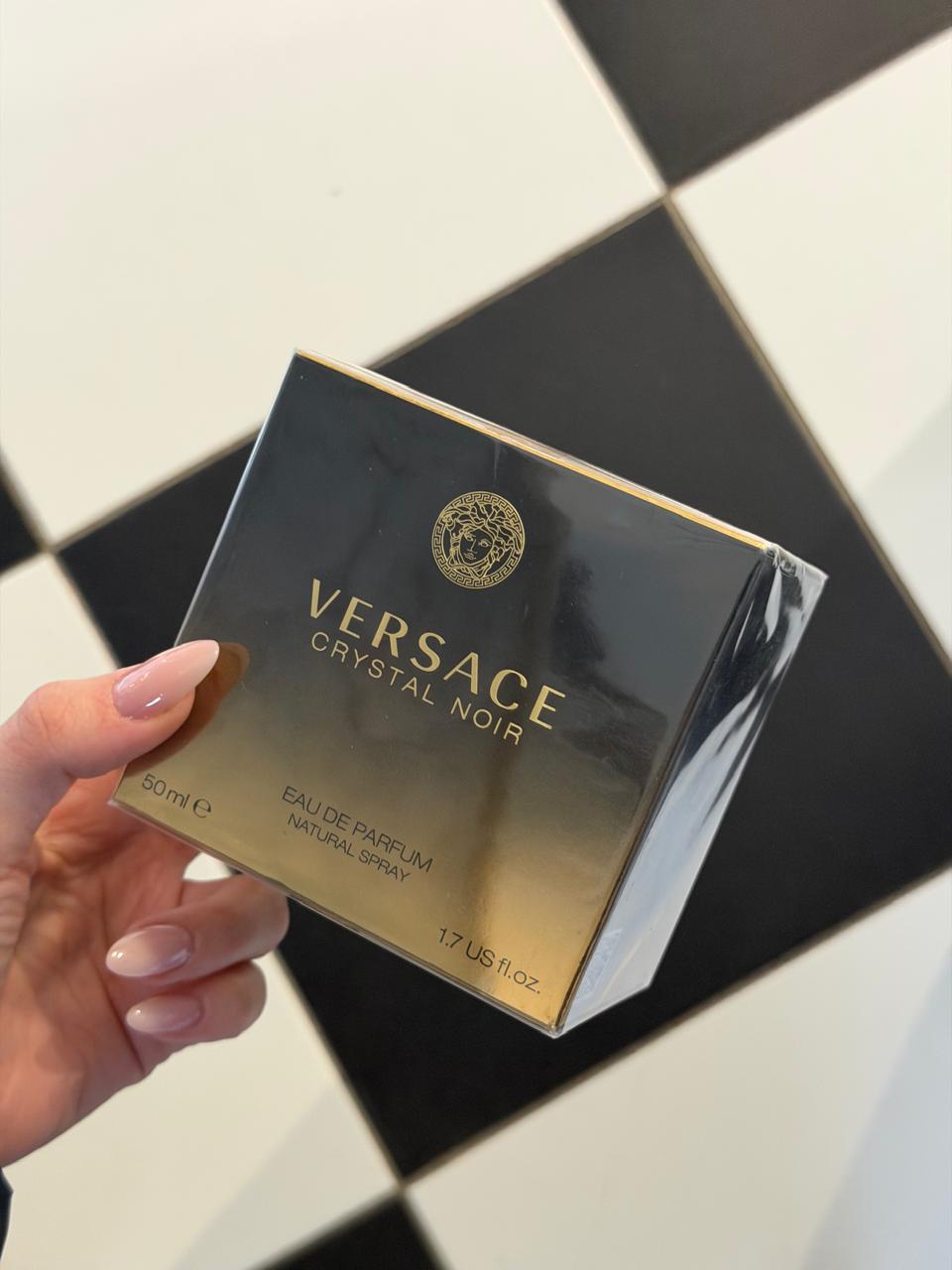 VERSACE Crystal Noir Eau De Parfum