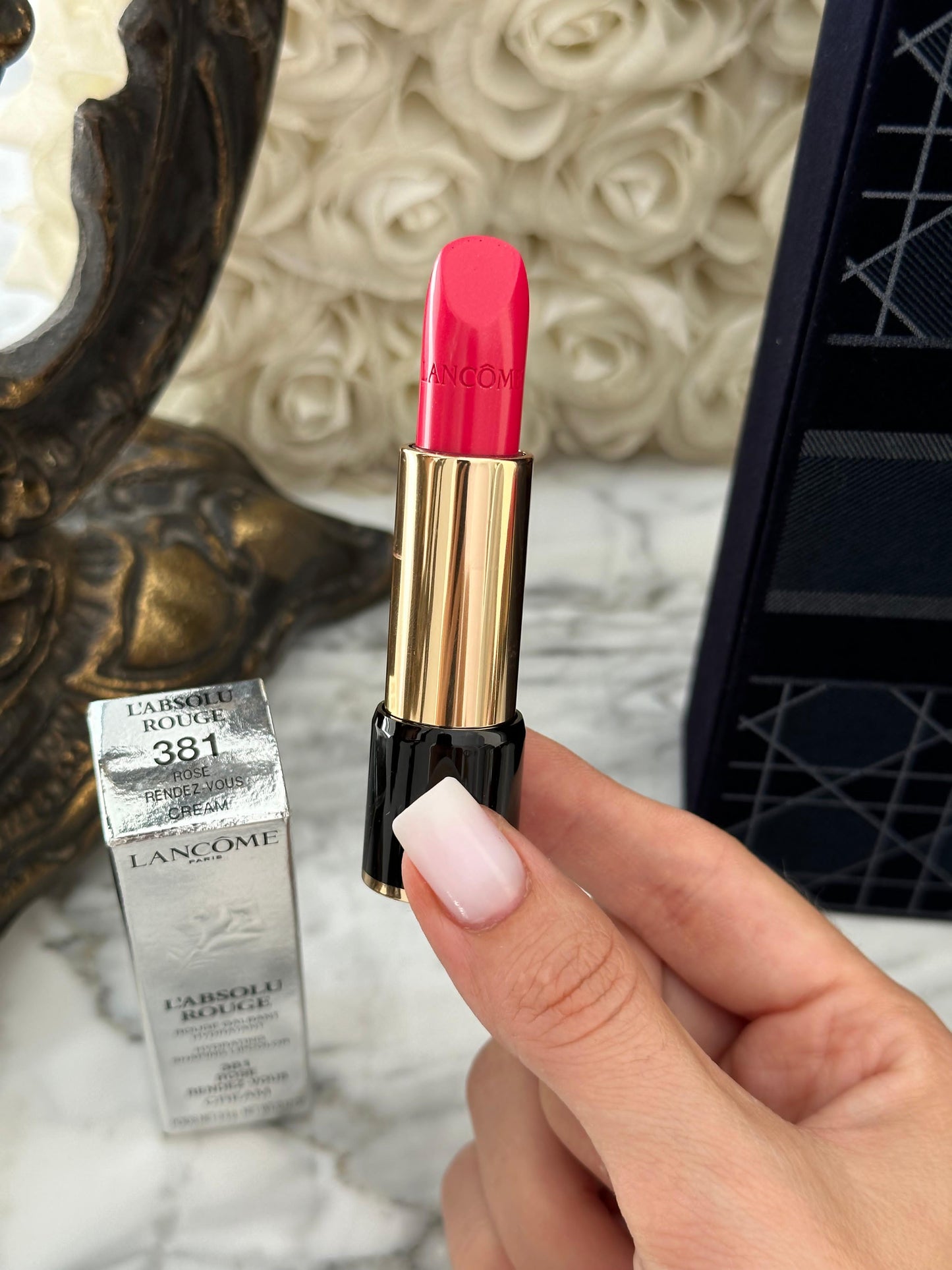 LANCÔME L'Absolu Rouge Cream Lipstick 18H Comfort, Hydrating and Shaping Lipcolor (381)