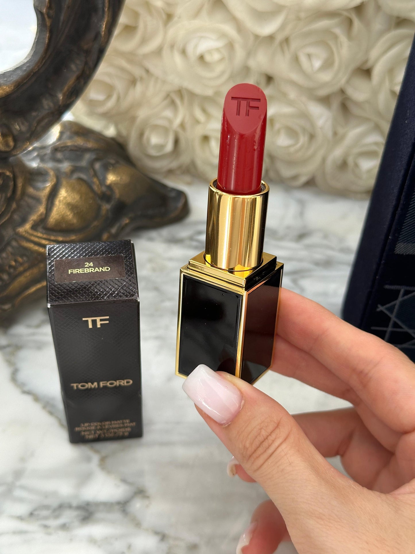 TOM FORD Lip Color Matte - Full Coverage, Velvet Lipstick