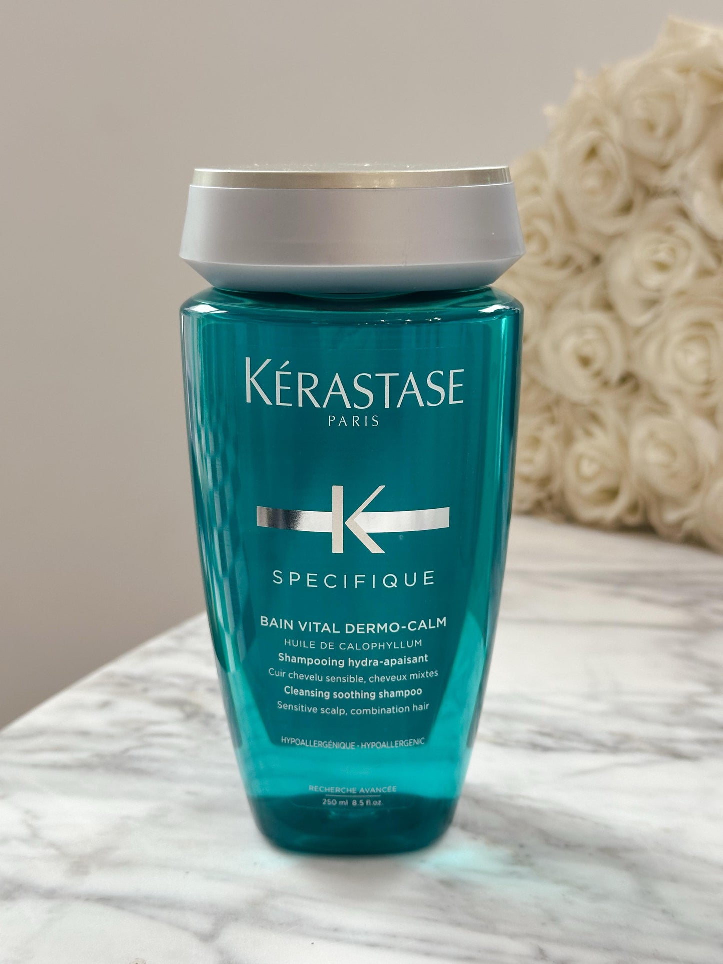 KÉRASTASE Specifique Bain Vital Dermo-Calm Anti-Irritation