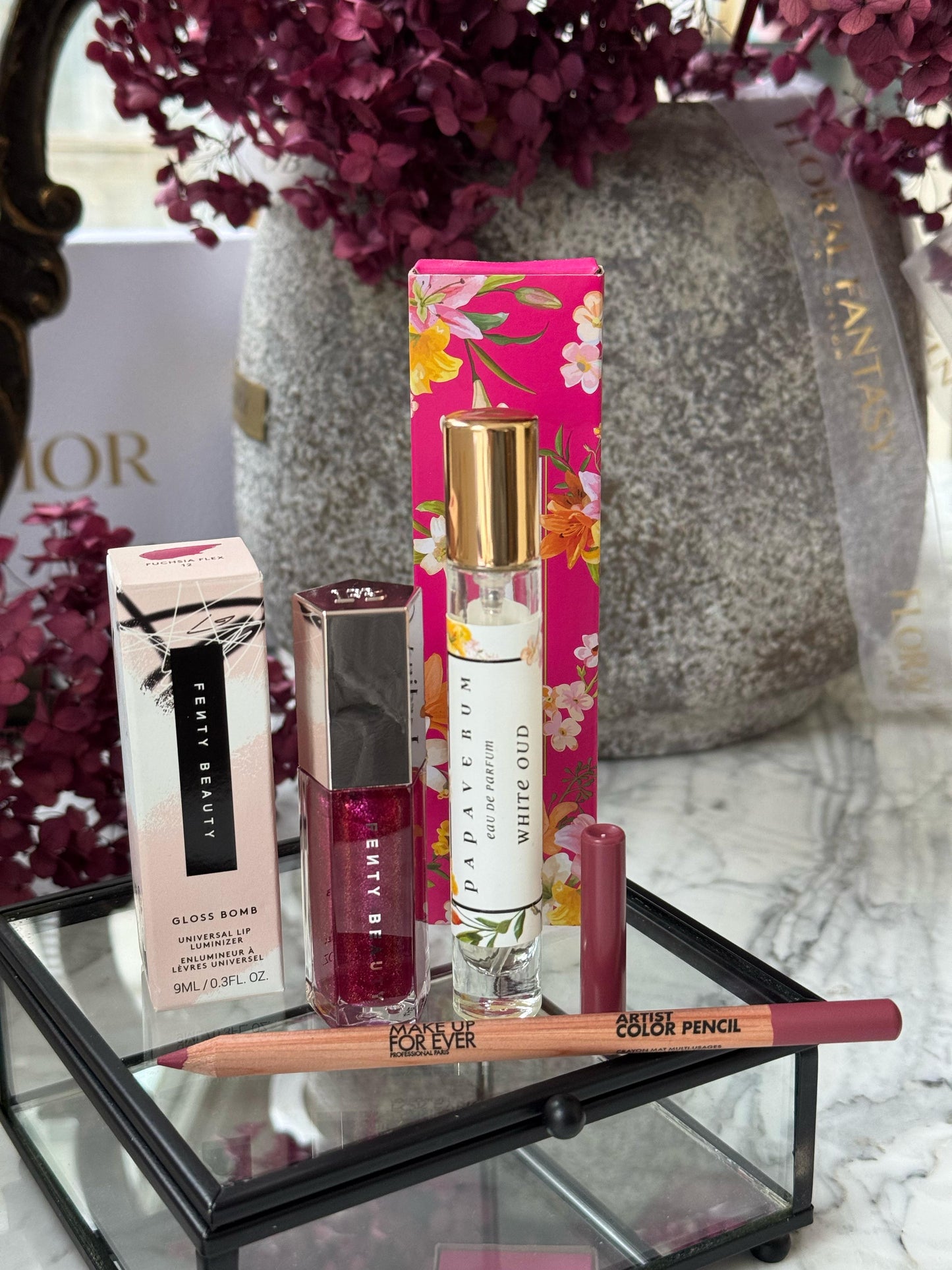 FENTY Gloss + MAKE UP FOR EVER + JARDIN White Oud Set 5.000ALL