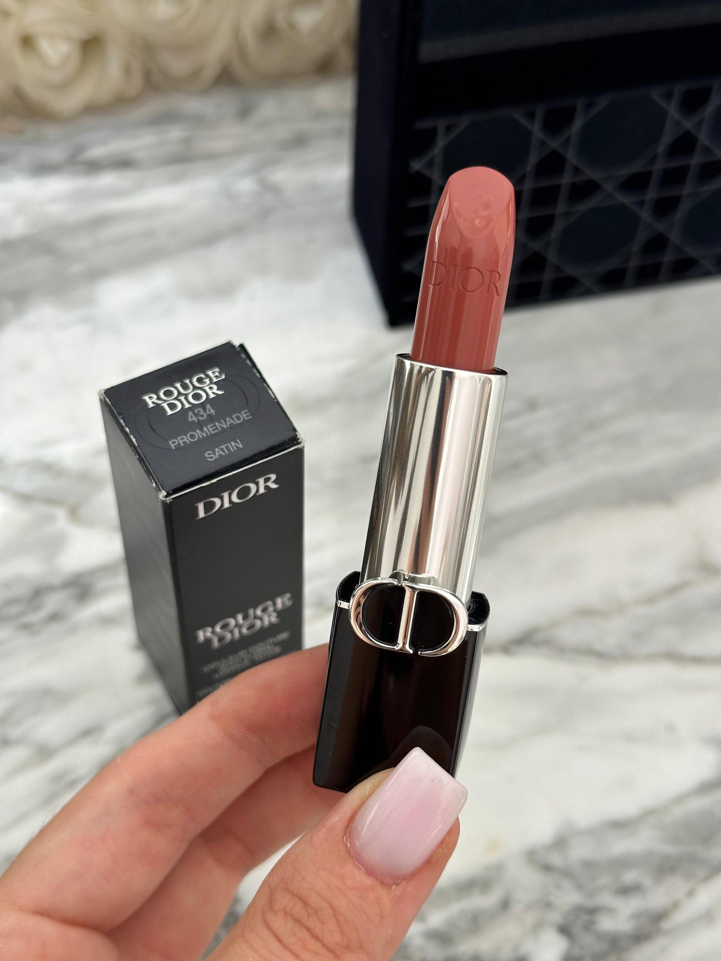 DIOR Rouge (New)
Lipstick Satin, Matte, Velvet Hydrating Floral Lip Care - Long Wear