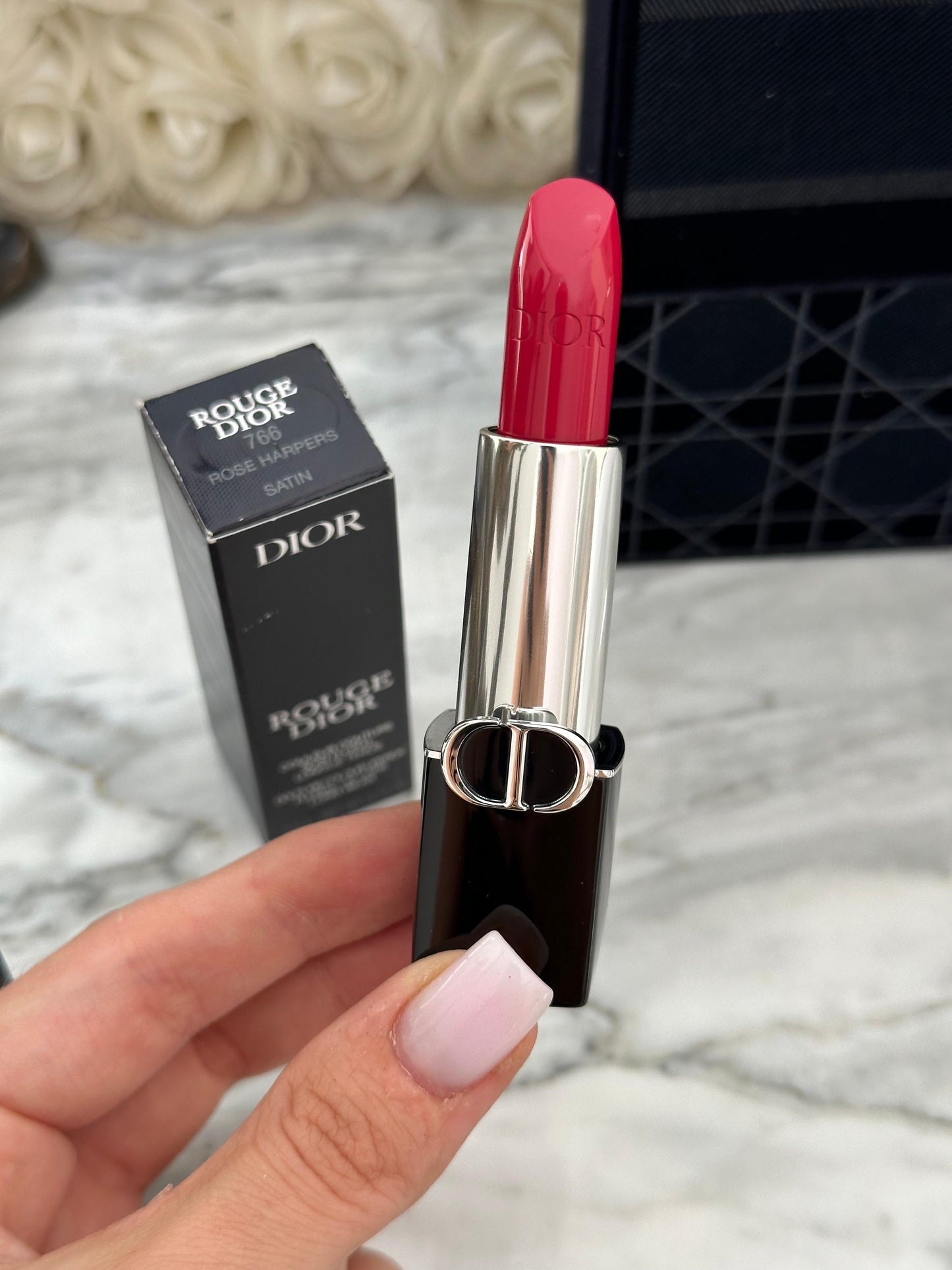 DIOR Rouge (New)
Lipstick Satin, Matte, Velvet Hydrating Floral Lip Care - Long Wear