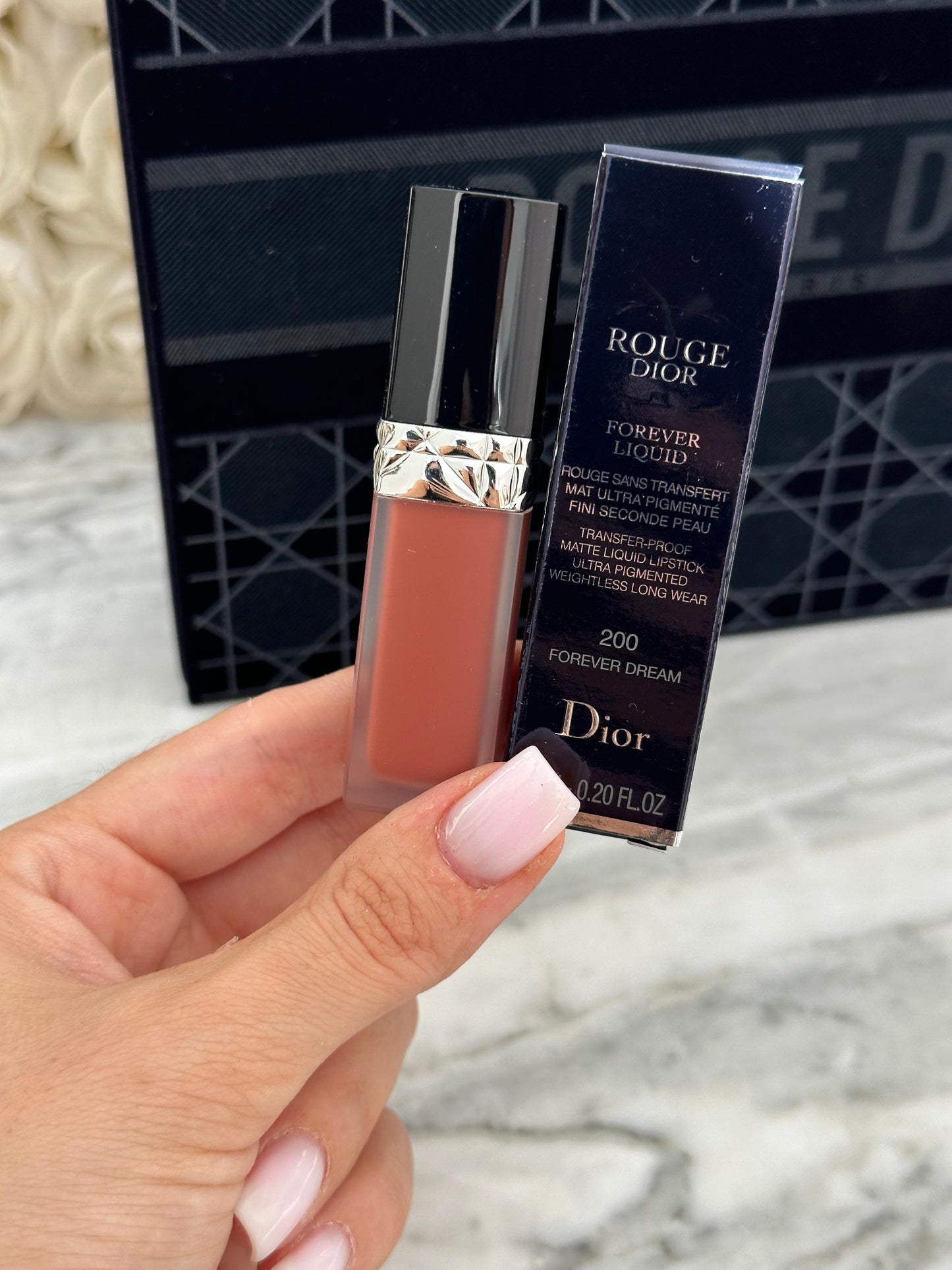 DIOR Rouge Forever Liquid (200)
Transfer-Proof Liquid Lipstick