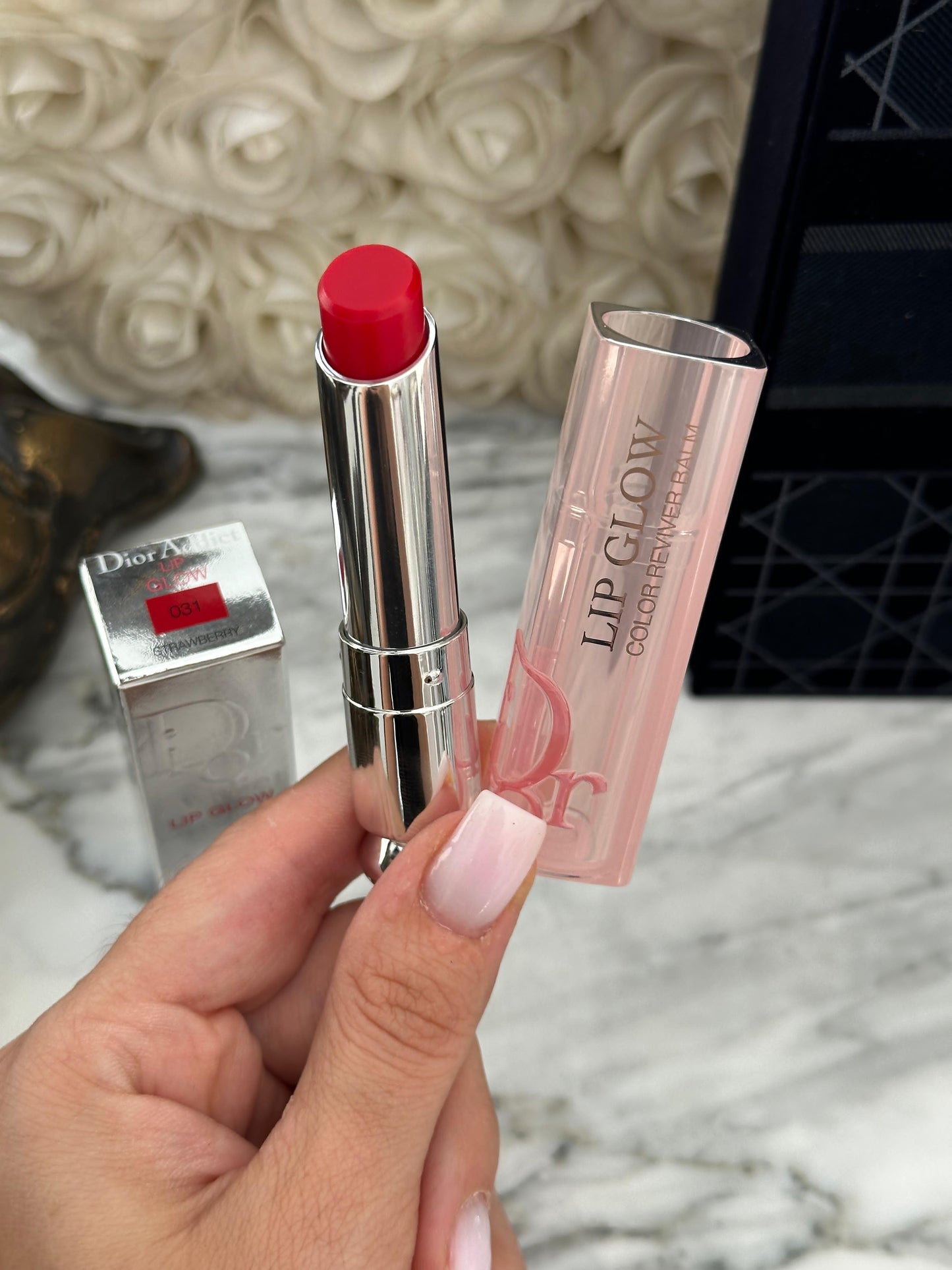 DIOR Addict Lip Glow - Strawberry
Natural Glow Custom Color Reviving Lip Balm - 24H Hydration