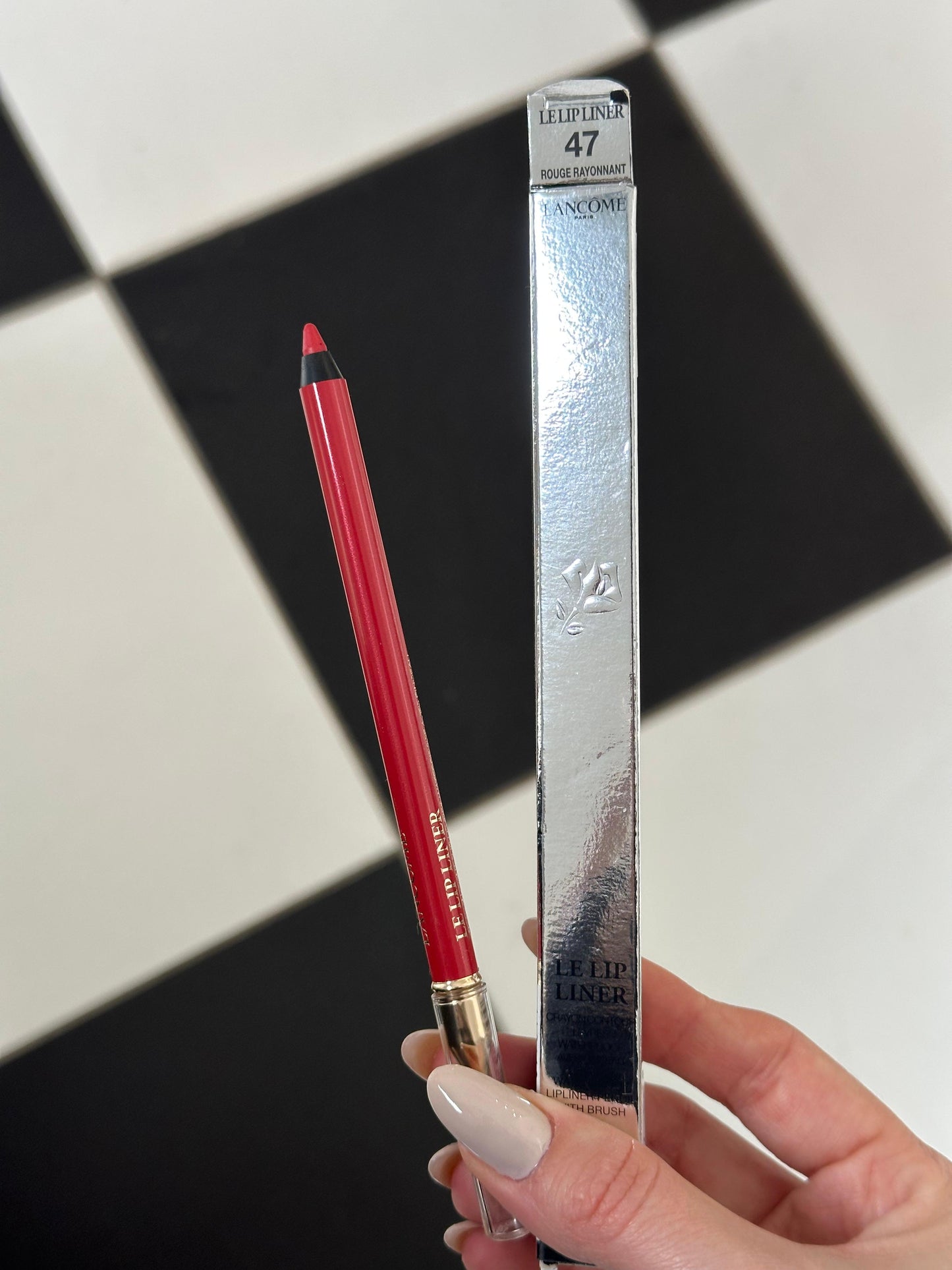 LANCÔME Le Lip Liner Pencil
Waterproof & Smudge-Resistant (47)