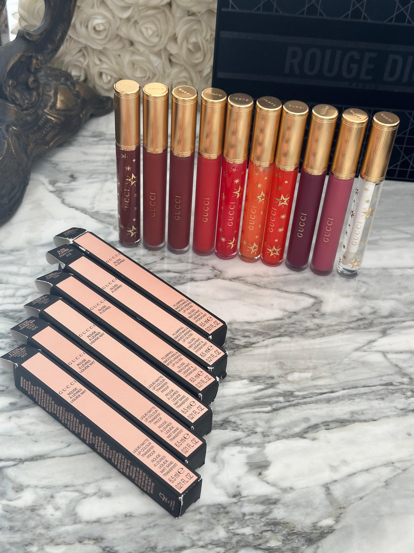GUCCI Rouge Á Lévres Liquid Mat Lipstick - Gloss Repulpant, Lissant & Hydratant (607)
