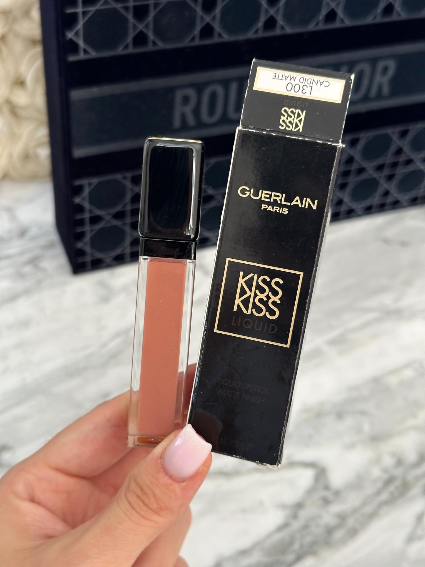 GUERLAIN
Kisskiss Liquid Lipstick Matte Finish