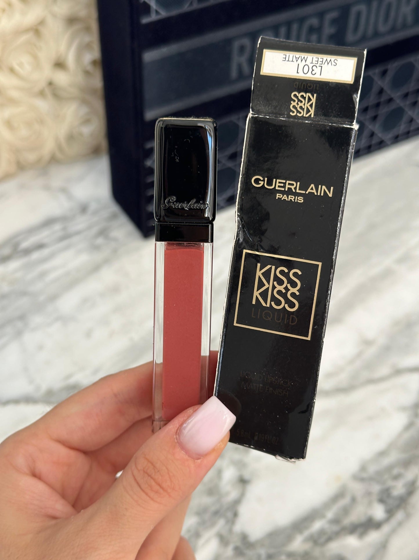 GUERLAIN
Kisskiss Liquid Lipstick Matte Finish
