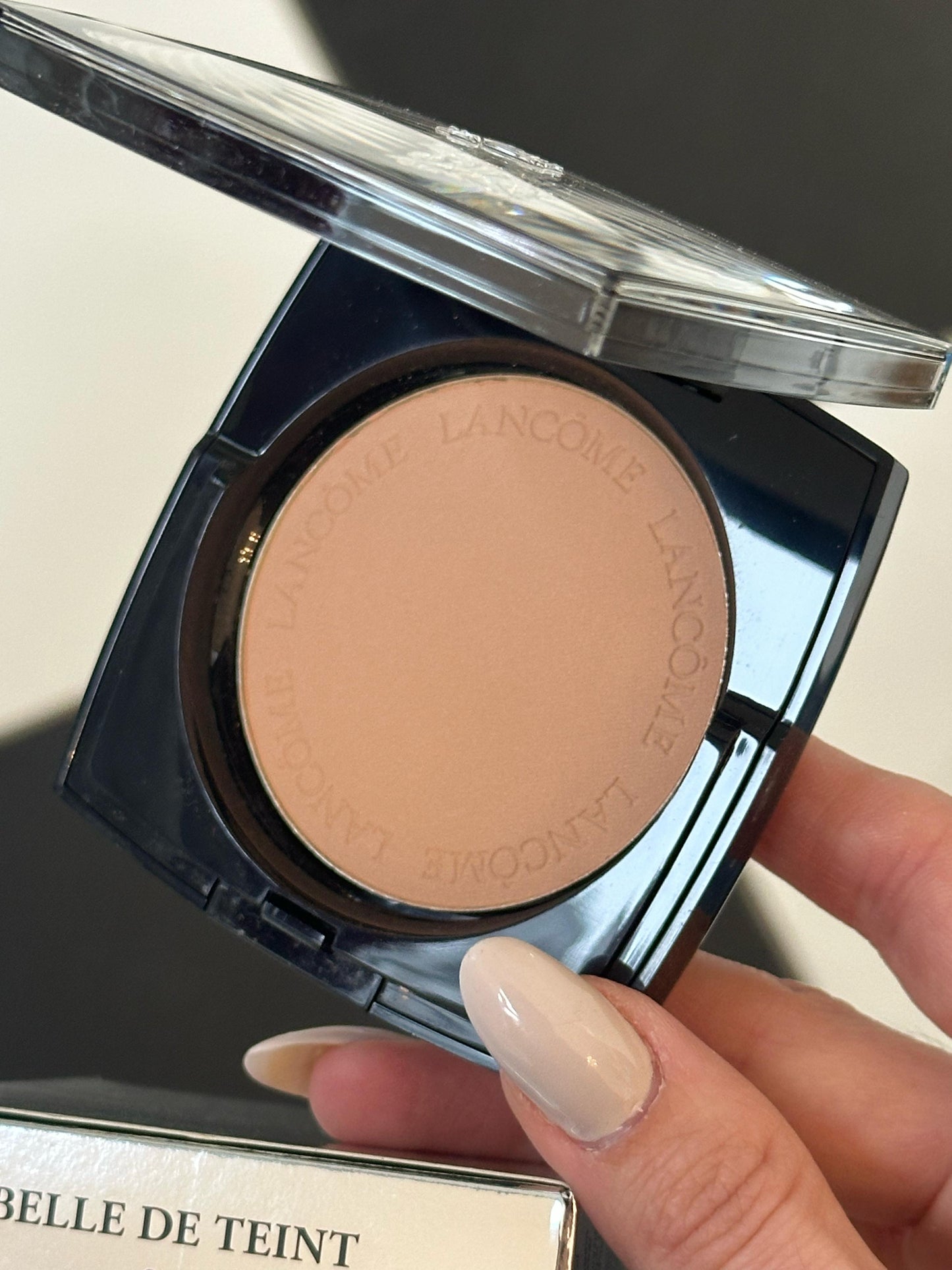 LANCÔME Belle De Teint - Natural Healthy Glow Sheer Blurring Powder