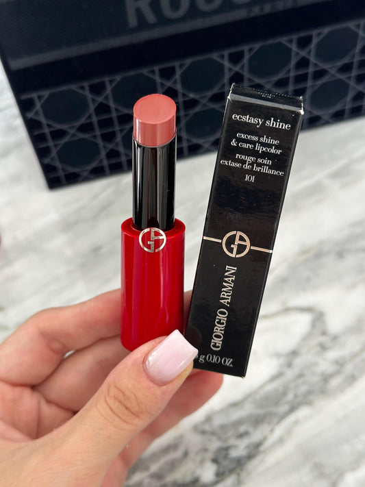 ARMANI Ecstasy Shine Lipstick (101)
High Shine Lip Gloss, Balm Texture, Intense Color