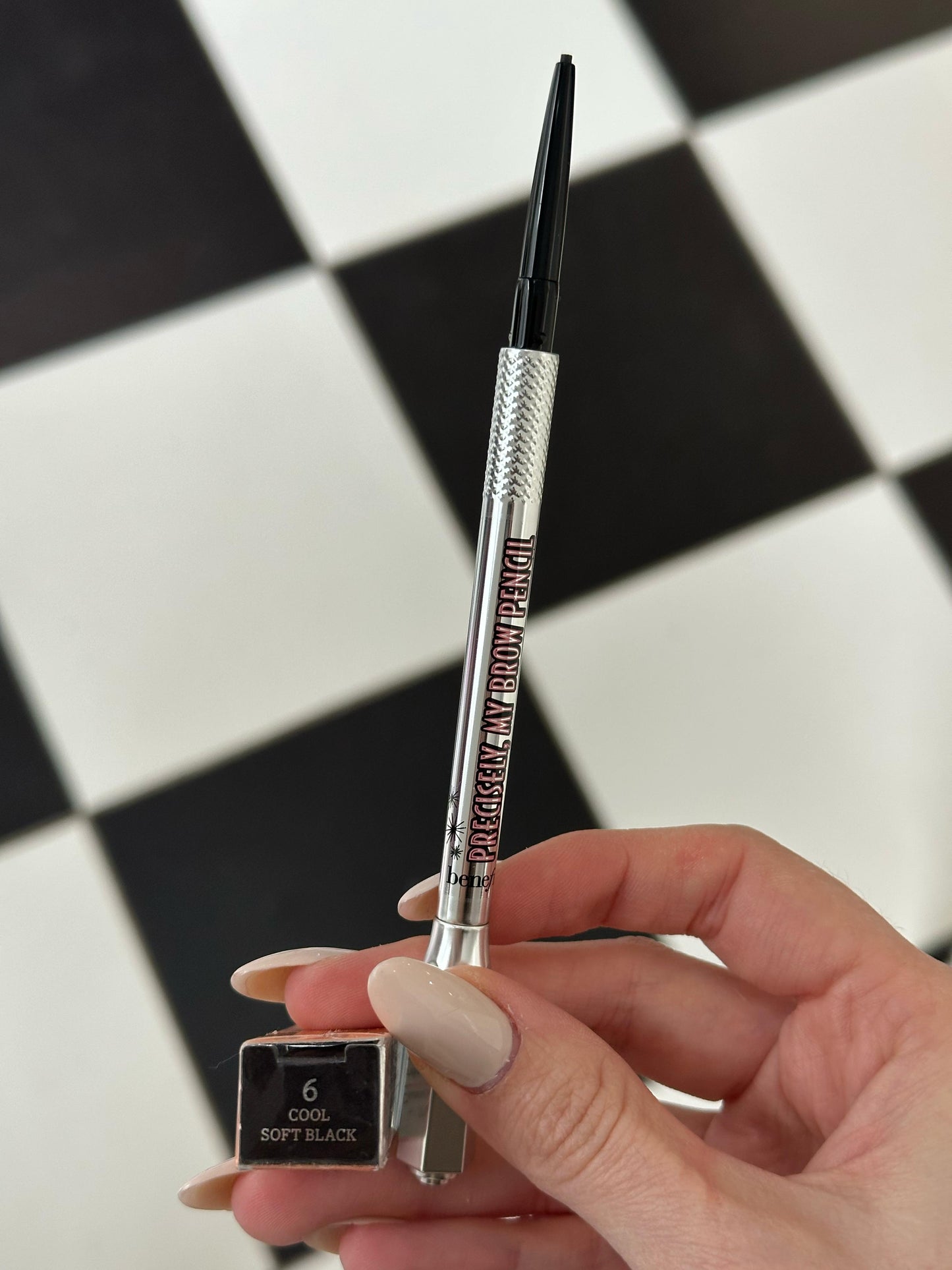 BENEFIT Precisely, My Brow Pencil (6)
Ultra-Fine Brow Defining Pencil