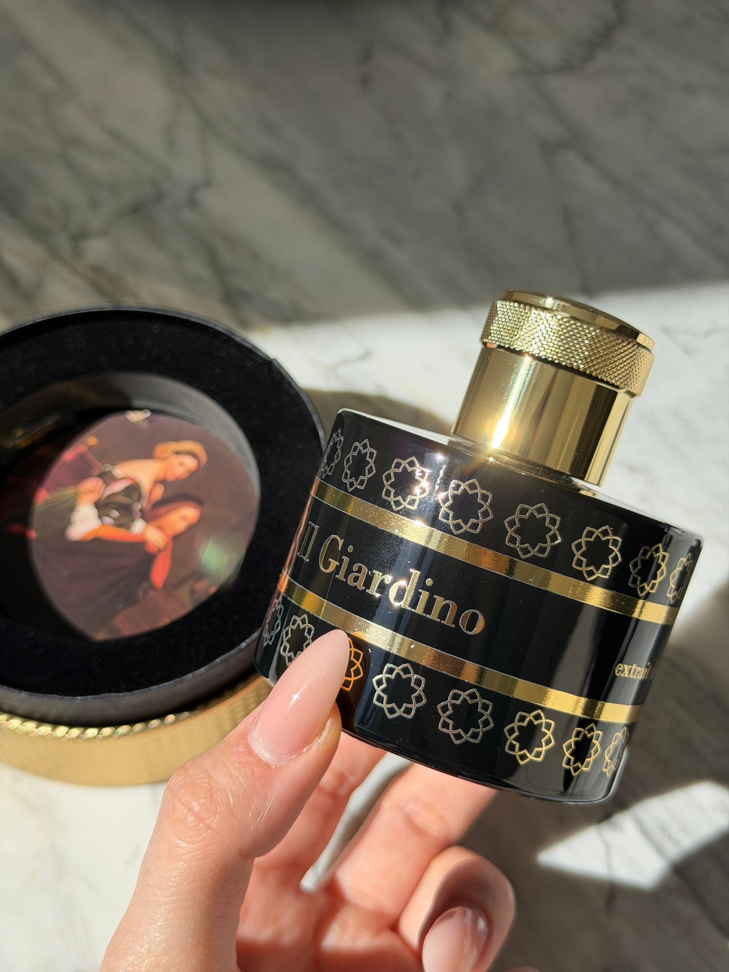 PANTHEON ROMA
Il Giardino Extrait De Parfum 100ml
Unisex, Green Woody Fragrance