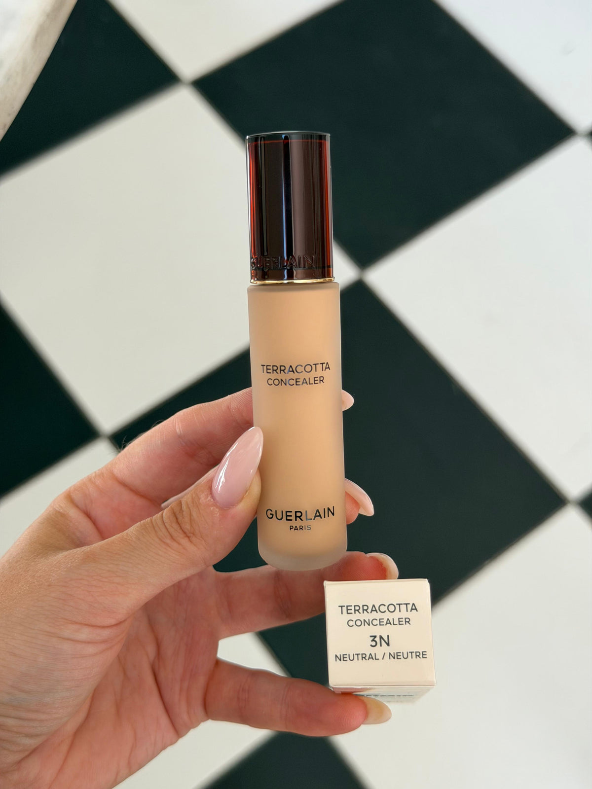 GUERLAIN Terracotta Concealer (3N)
Natural Perfection 24H Wear – No-Transfer