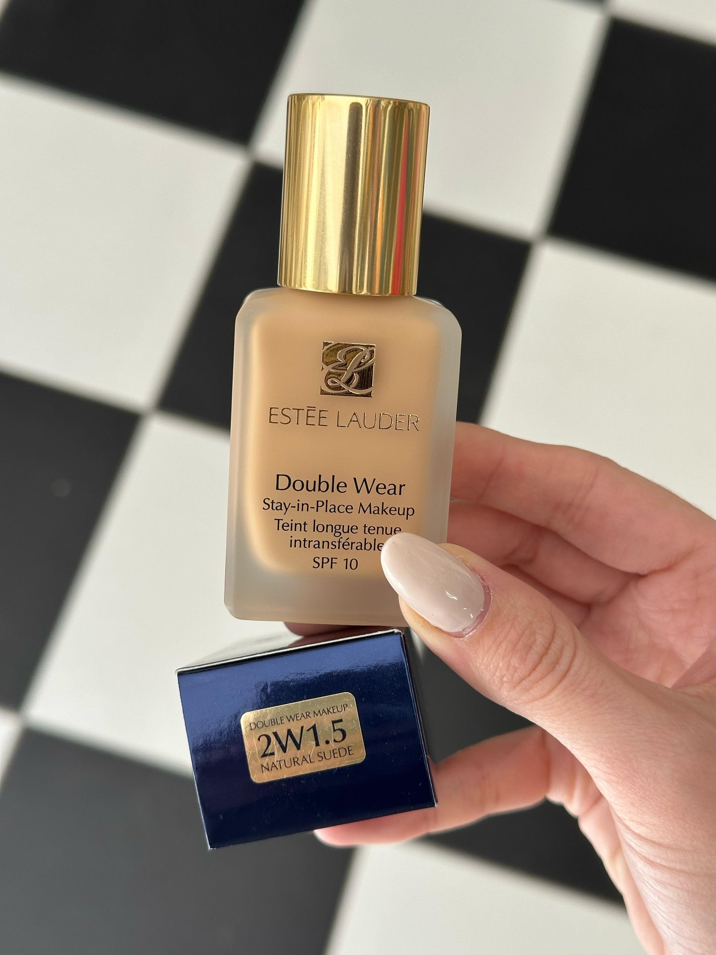 ESTÉE LAUDER Double Wear
Stay-in-Place Foundation
