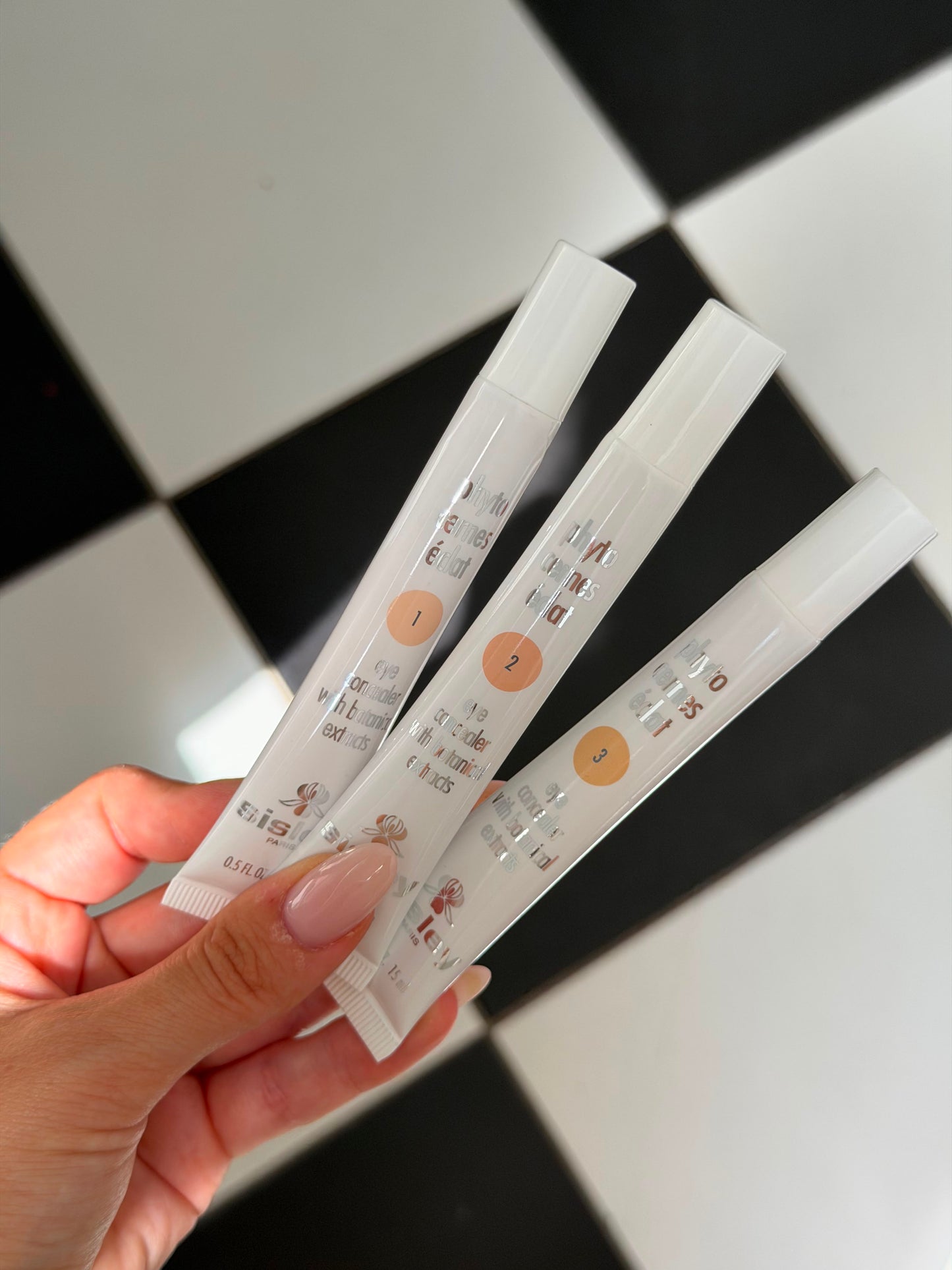 SISLEY Phyto-Cernes Éclat - Eye Concealer With Botanical Extracts (1)