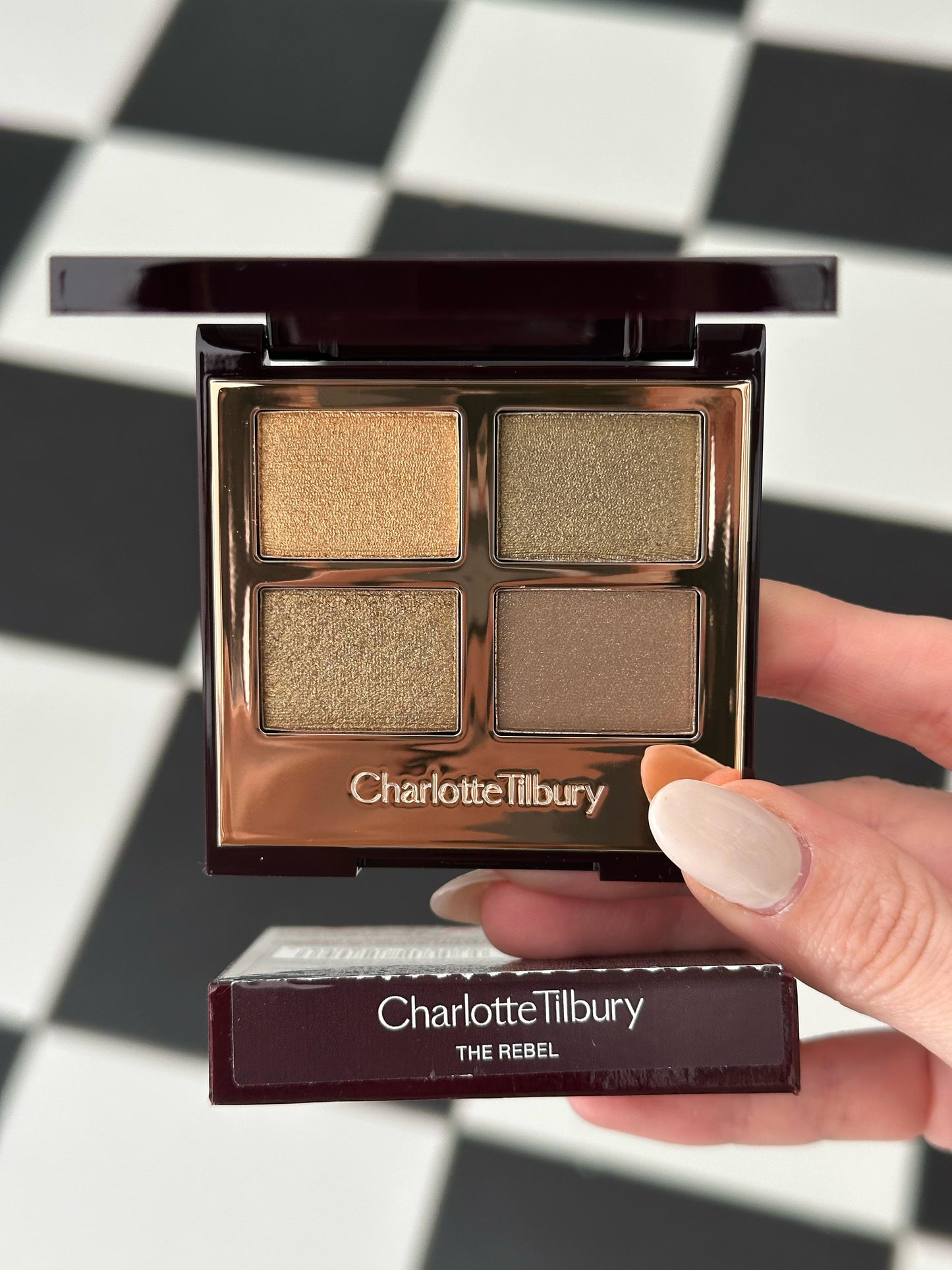 CHARLOTTE TILBURY Luxury EyeShadow Palette - The Rebel