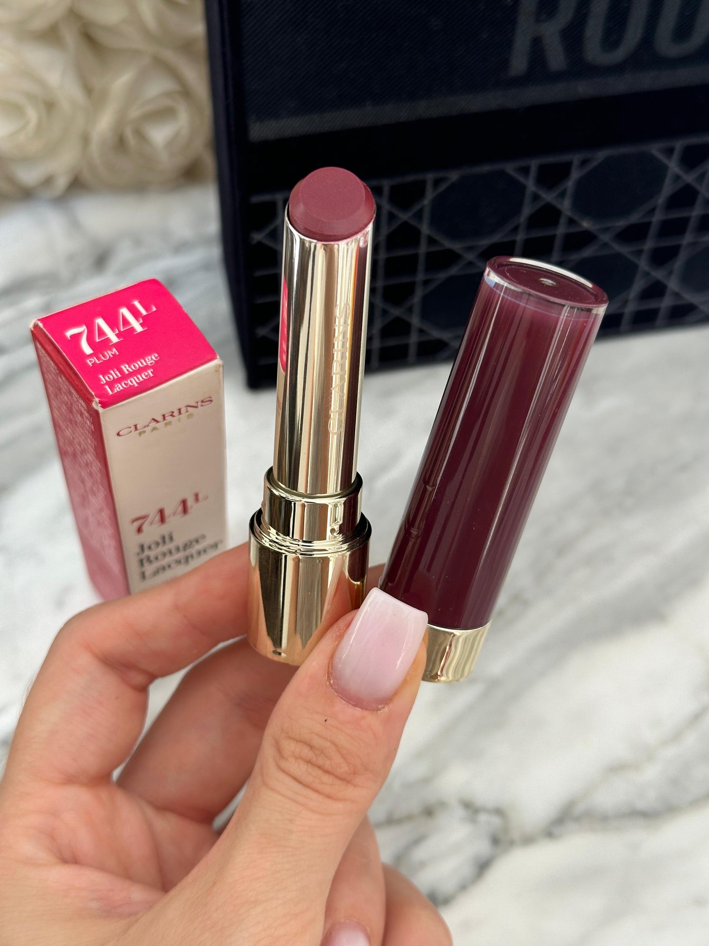 CLARINS
Joli Rouge Lacquer