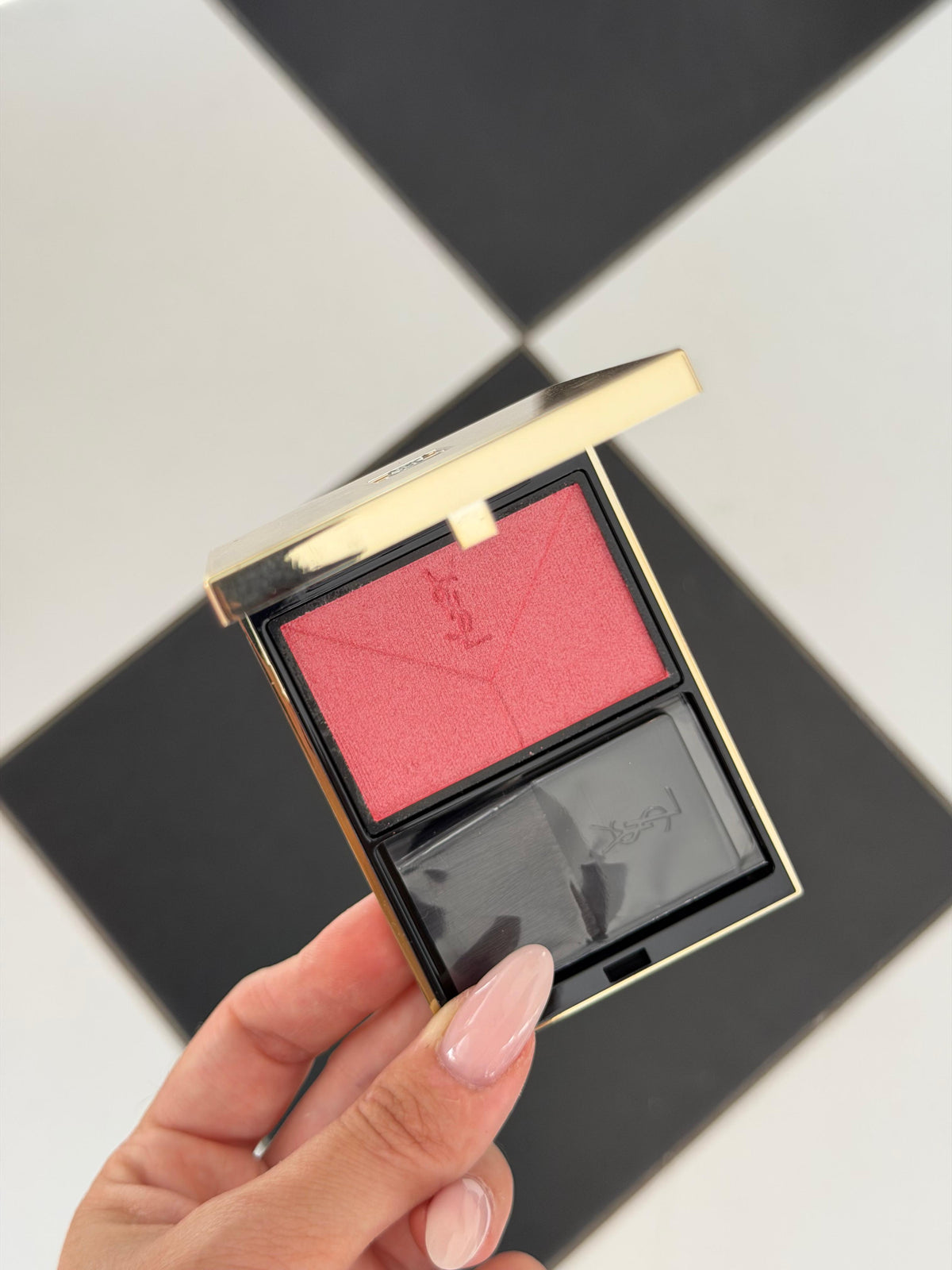 YSL Couture Blush - Innovative Wet-To-Dry Blush (9)