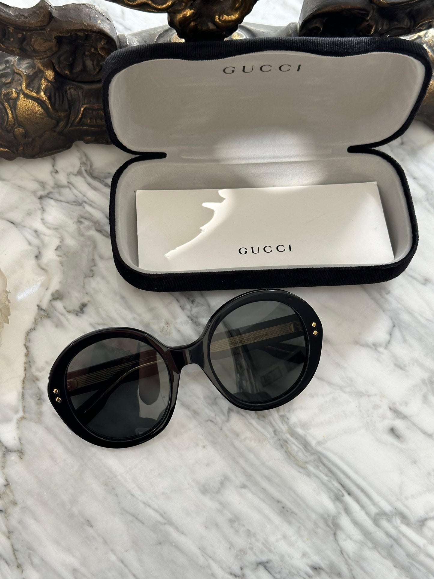GUCCI Sunglasses GG1081S