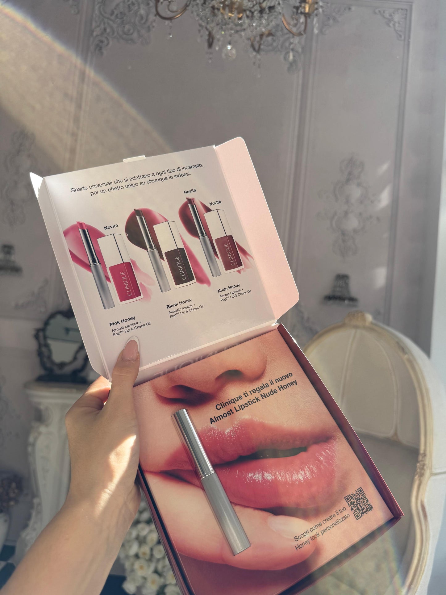 CLINIQUE Almost Lipstick - Nude Honey