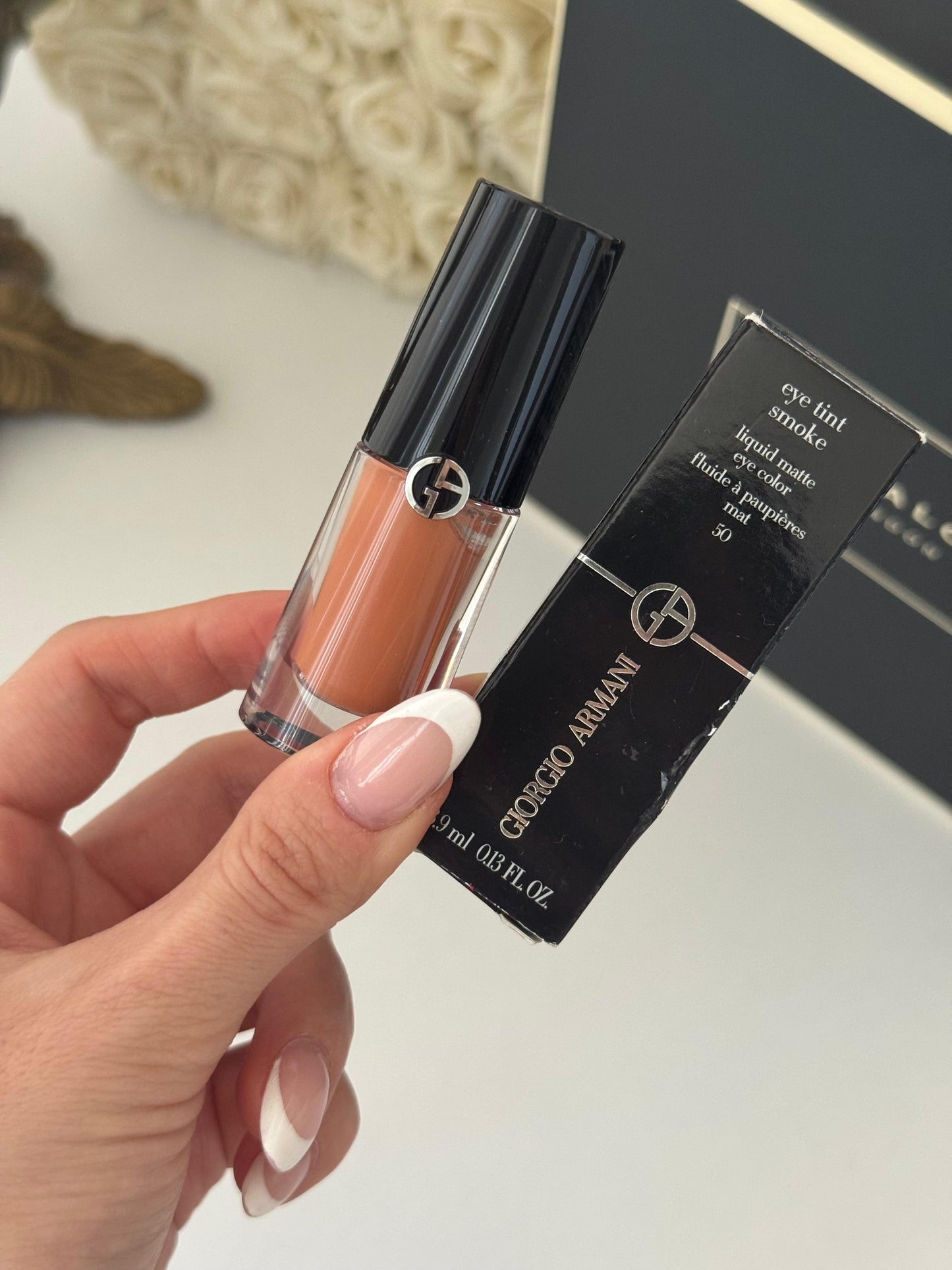 ARMANI Eye Tint Smoke Long-Lasting Liquid Matte Eyeshadow (50 Ochre)