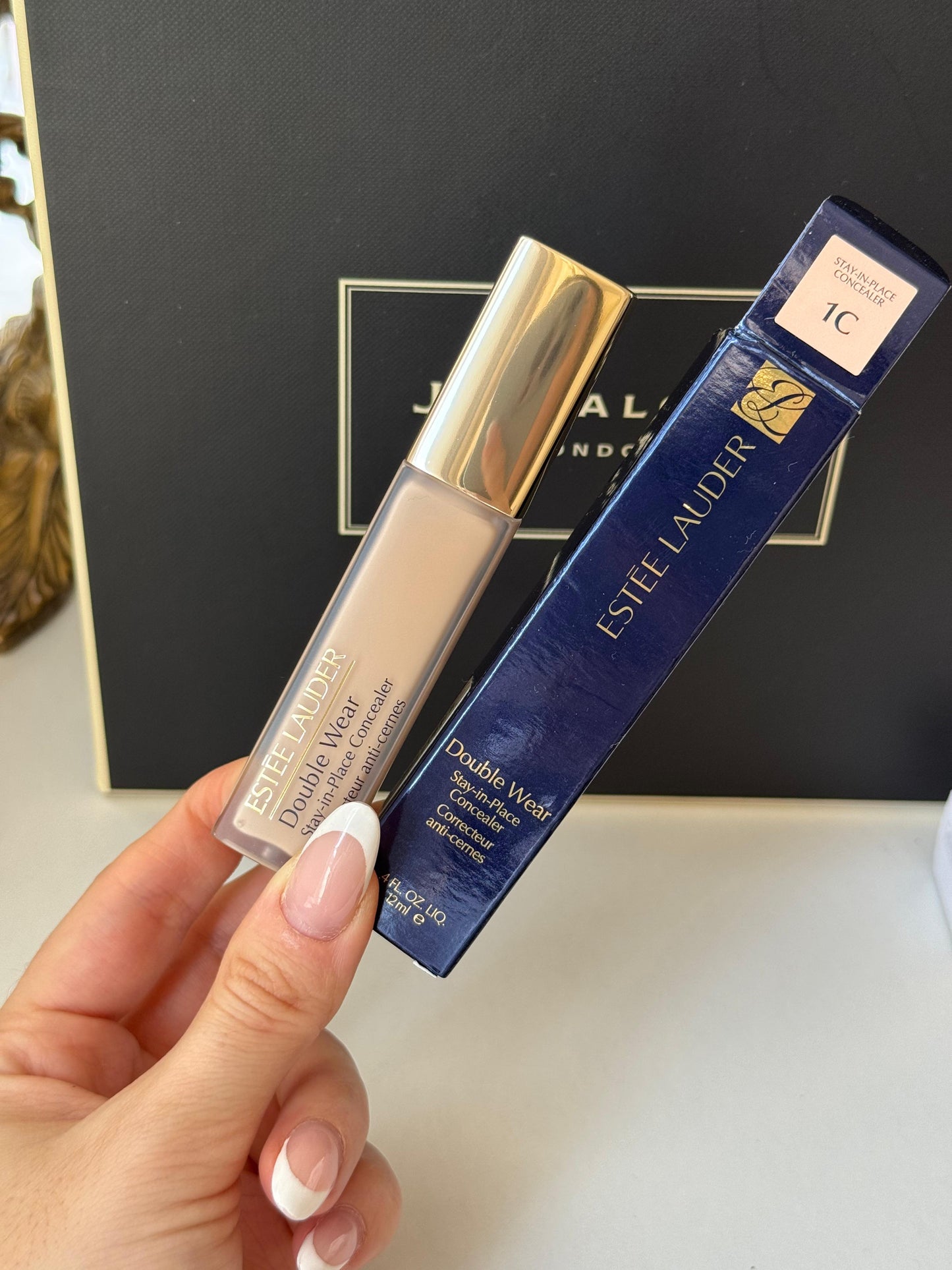 ESTÉE LAUDER Stay-in-place Concealer