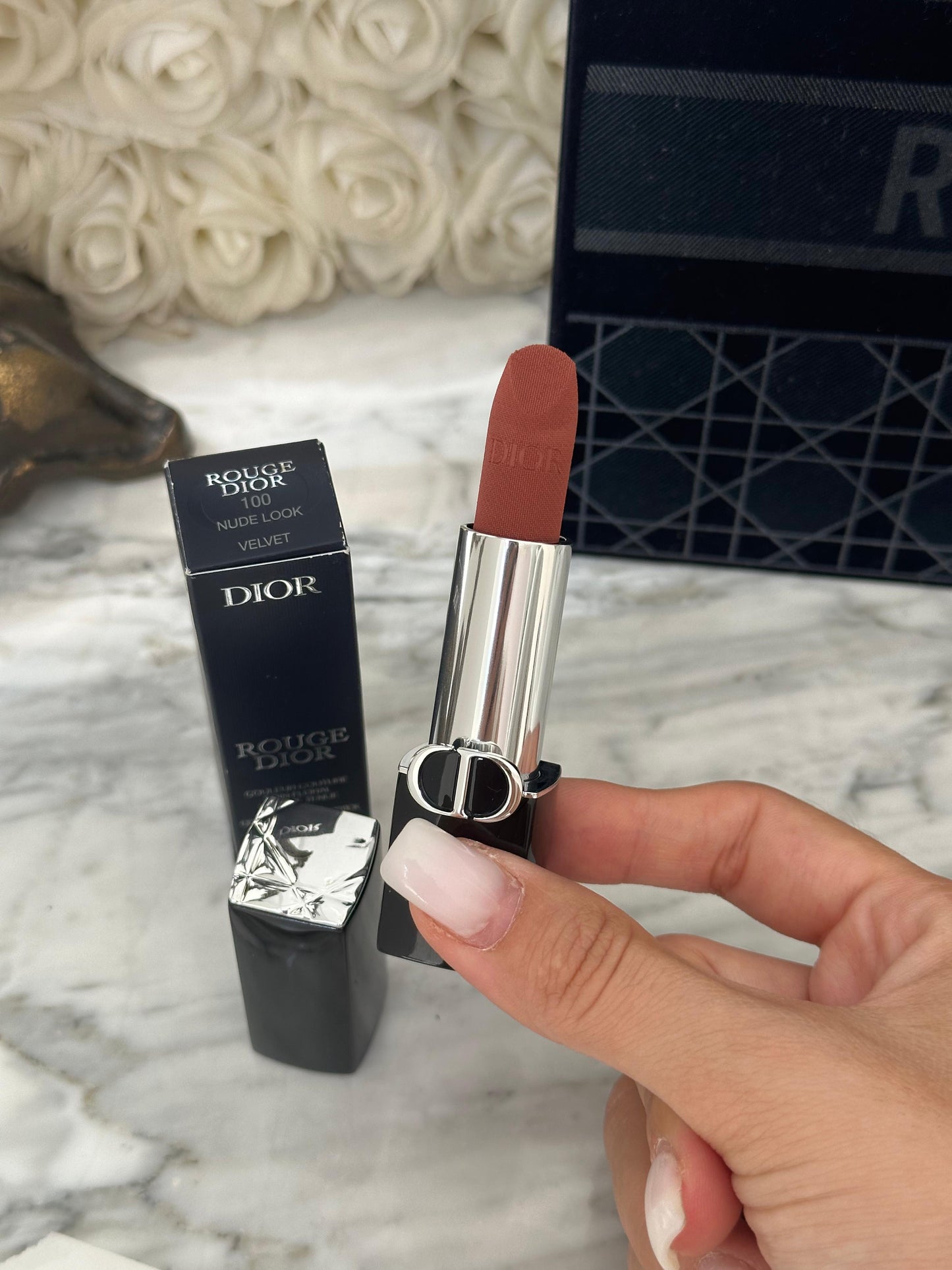 DIOR Rouge (New)
Lipstick Satin, Matte, Velvet Hydrating Floral Lip Care - Long Wear