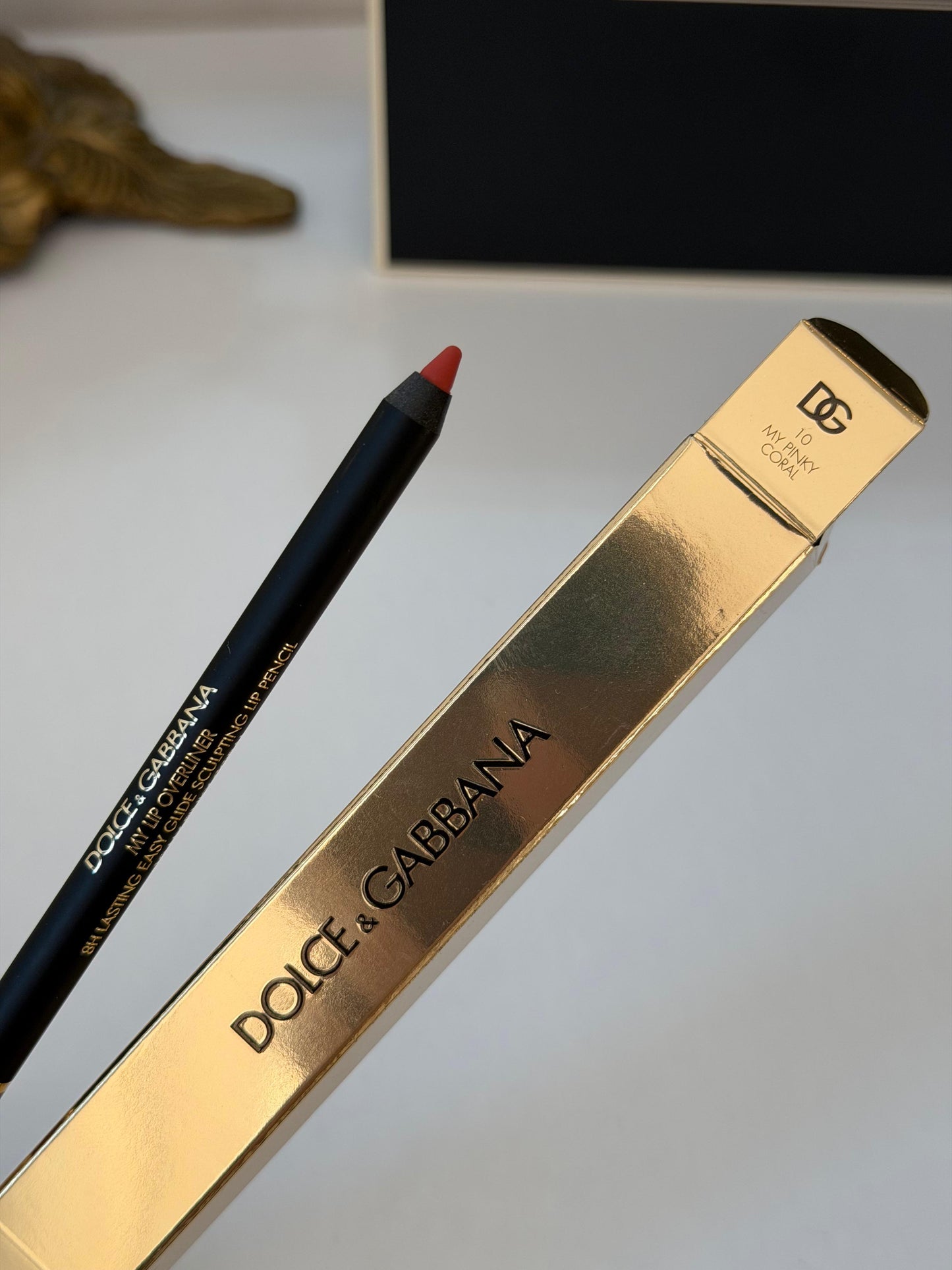 DOLCE&GABBANA My Lip Overliner
8H Lasting Easy Glide Sculpting Lip Pencil (10)