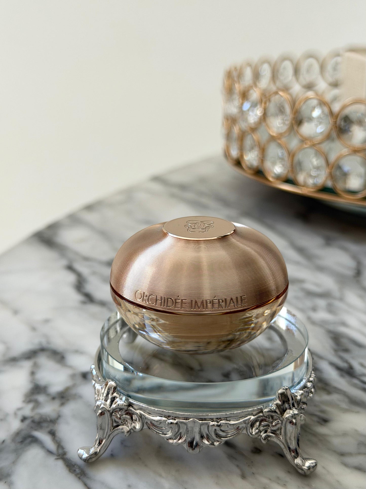 GUERLAIN Orchidée Impériale Gold
The Cream
Prodigious Regenerescence Age-Defying Luminous Care