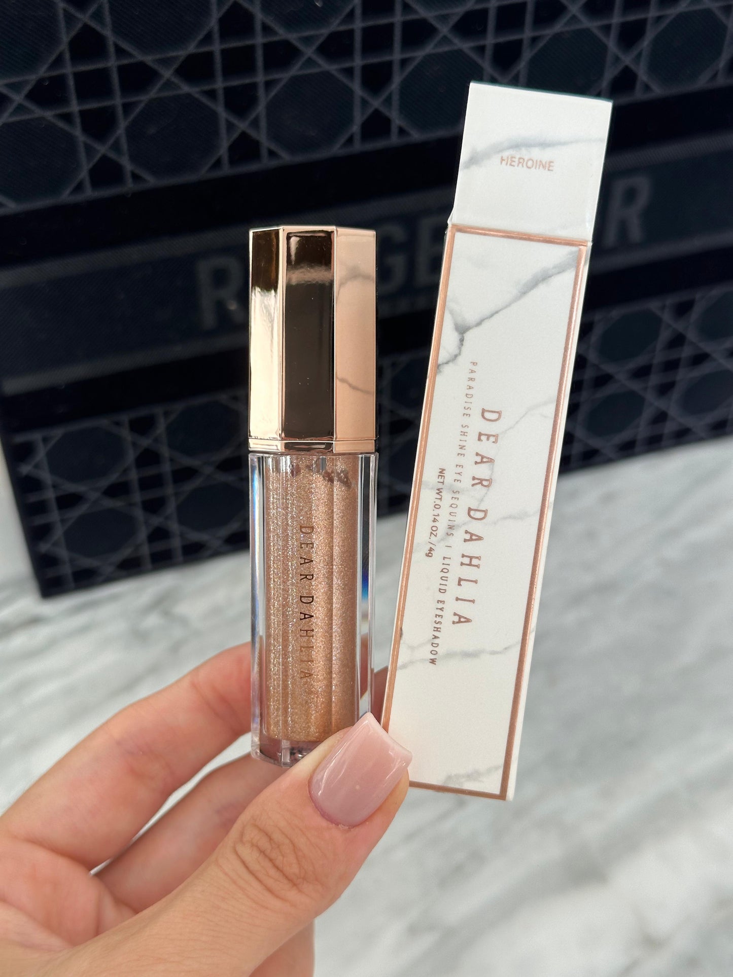 DEAR DAHLIA Paradise Shine Eye Sequins - Liquid Eyeshadow Heroine