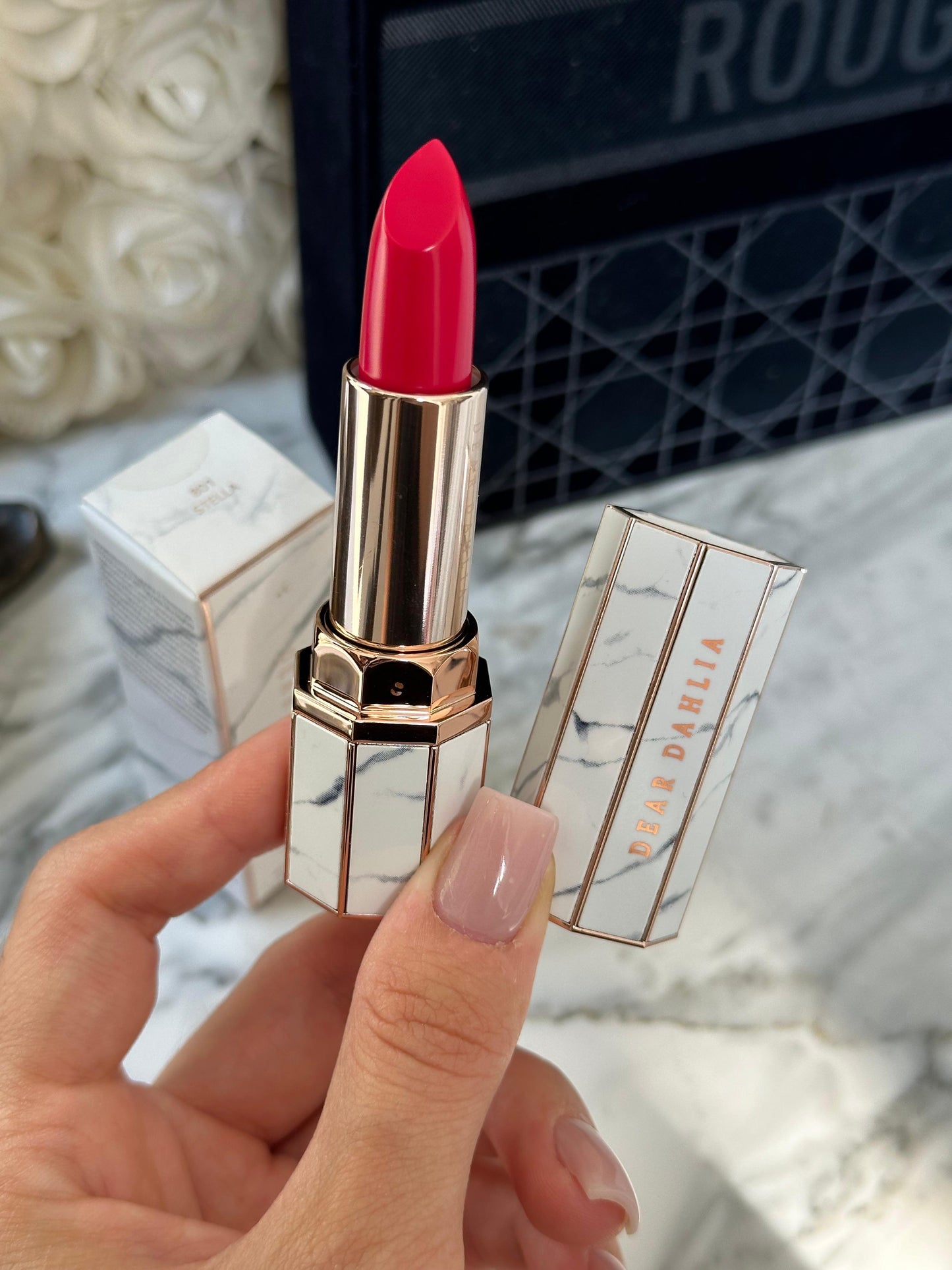 DEAR DAHLIA Lip Paradise Intense Satin Lipstick