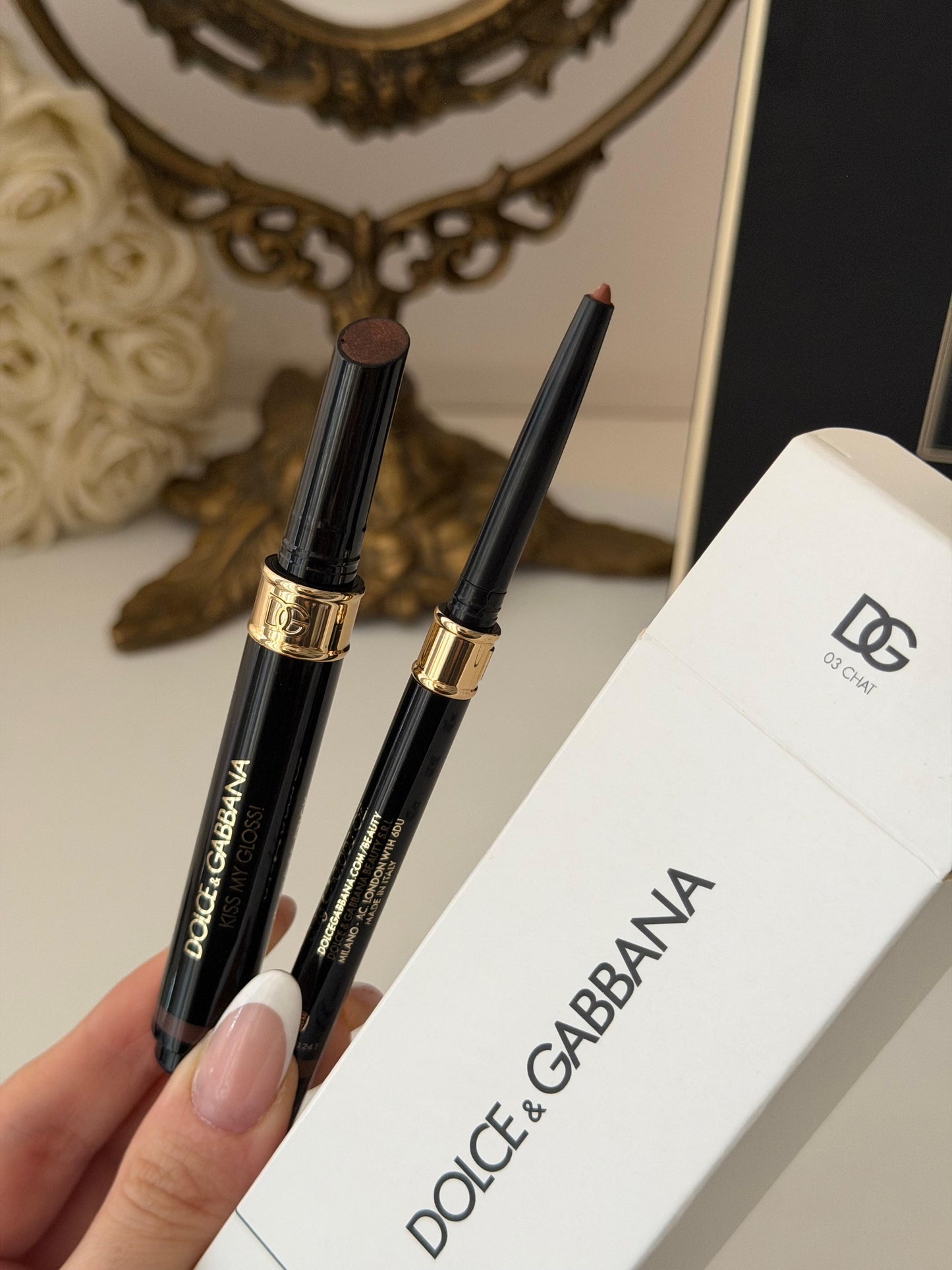 DOLCE&GABBANA Kiss My Gloss!
4D Gloss Stick & Lip Liner Duo (03)