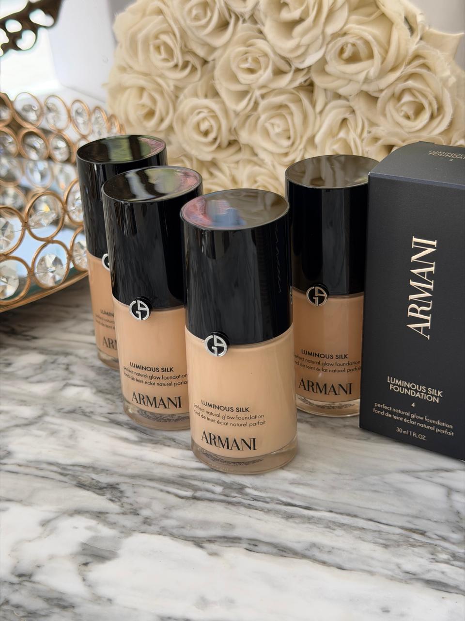 ARMANI Luminous Silk Natural Glow Blurring Foundation
Medium Buildable Coverage, 24HR Wear