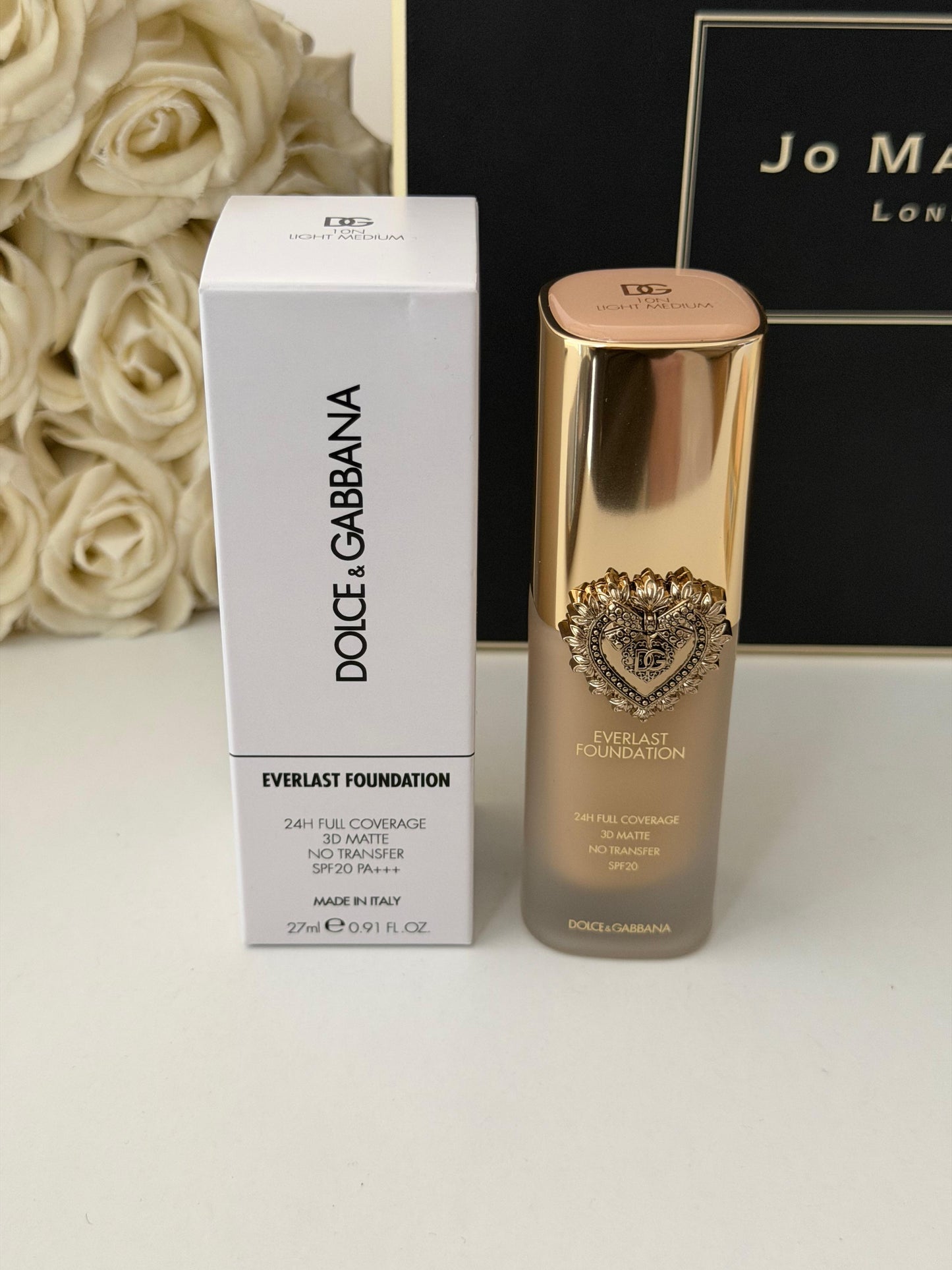 DOLCE&GABBANA Everlast Foundation (10N)
24H Full Coverage, 3D Matte, No Transfer SPF20