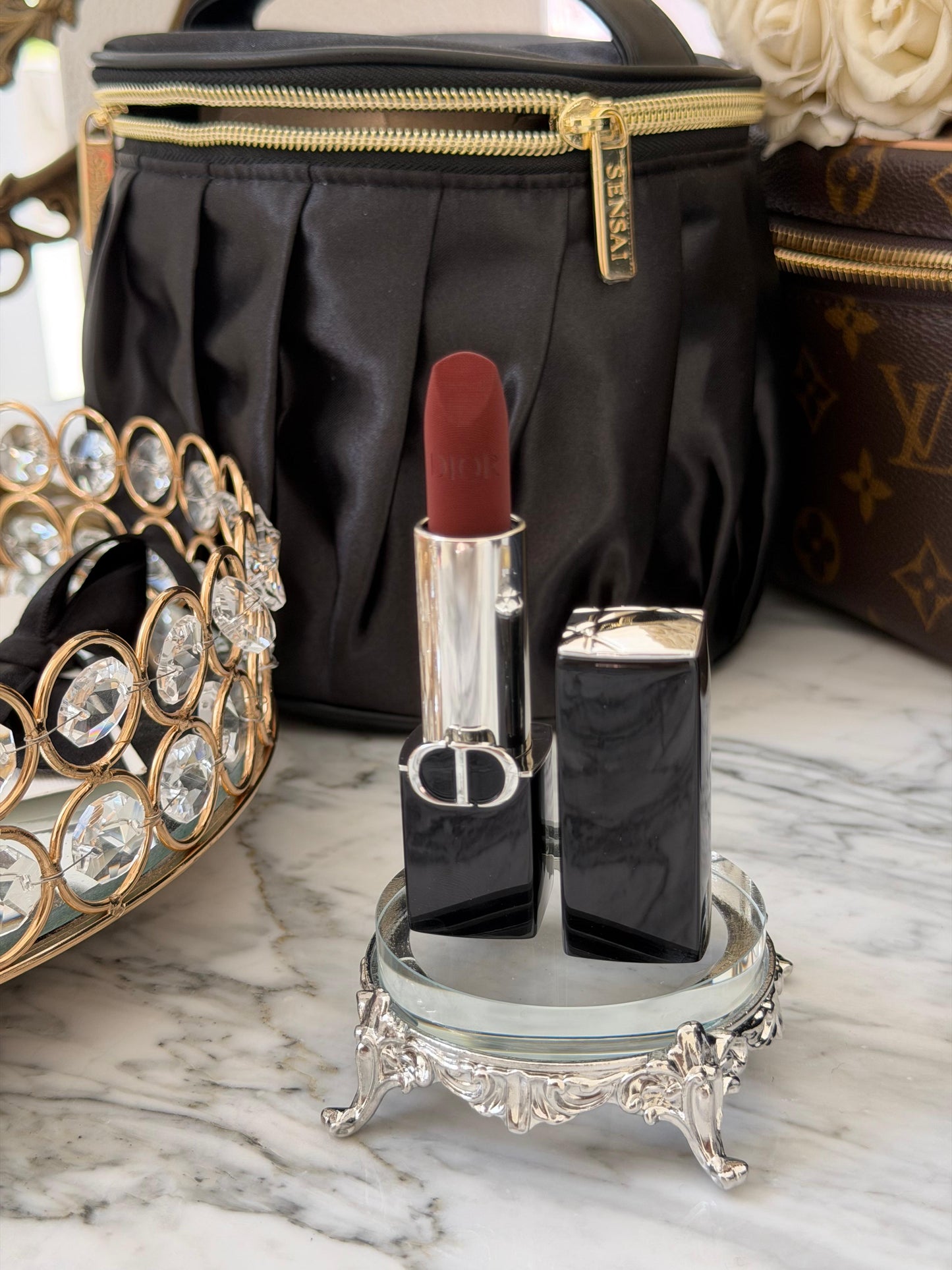 DIOR Rouge Lipstick (New)
Universal Lip Balm (001) Hydrating Floral Lip Care - Long Wear
