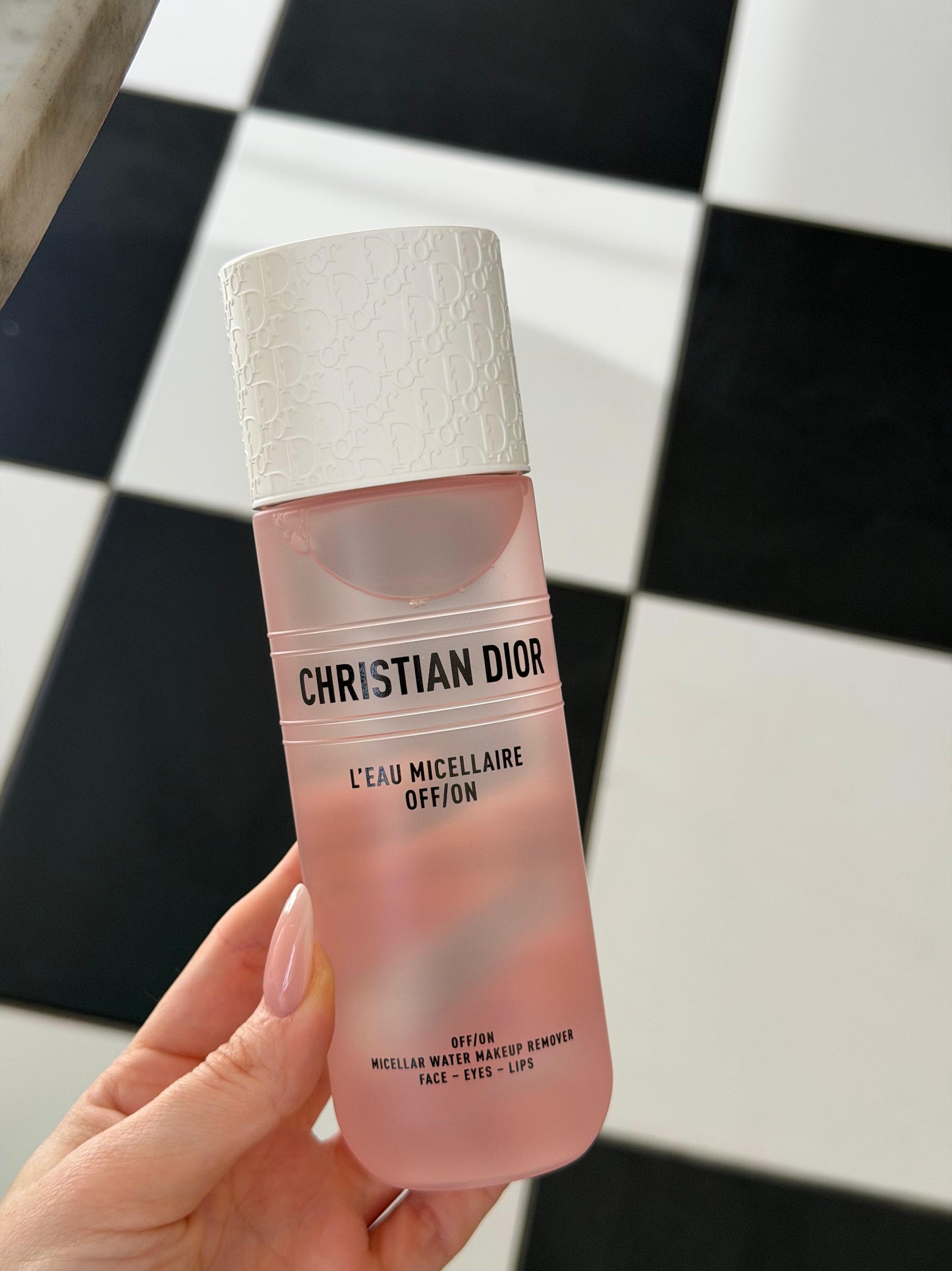 DIOR L’Eau Micellaire Off-On Makeup Remover
Face, Eyes And Lips