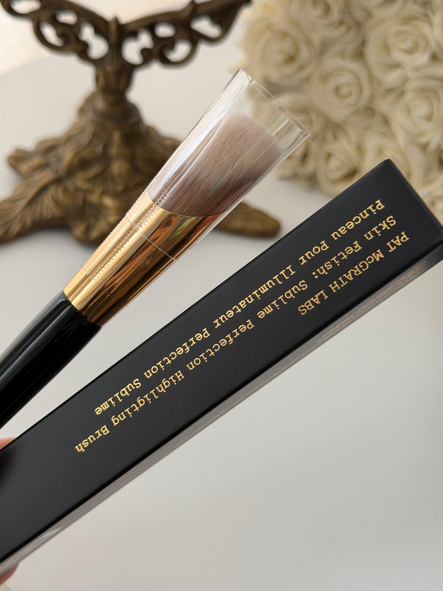 PAT McGRATH LABS Skin Fetish: Sublime Perfection Highlighting Brush
