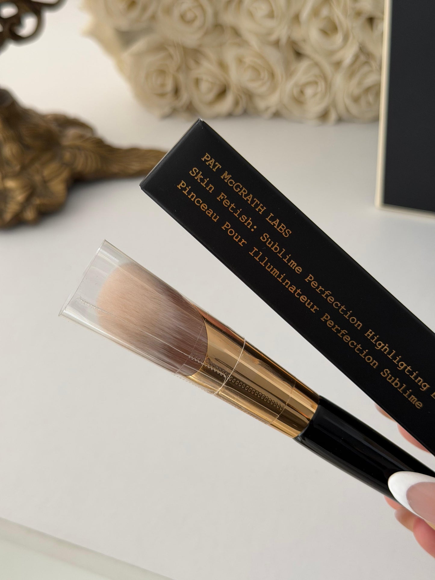 PAT McGRATH LABS Skin Fetish: Sublime Perfection Highlighting Brush