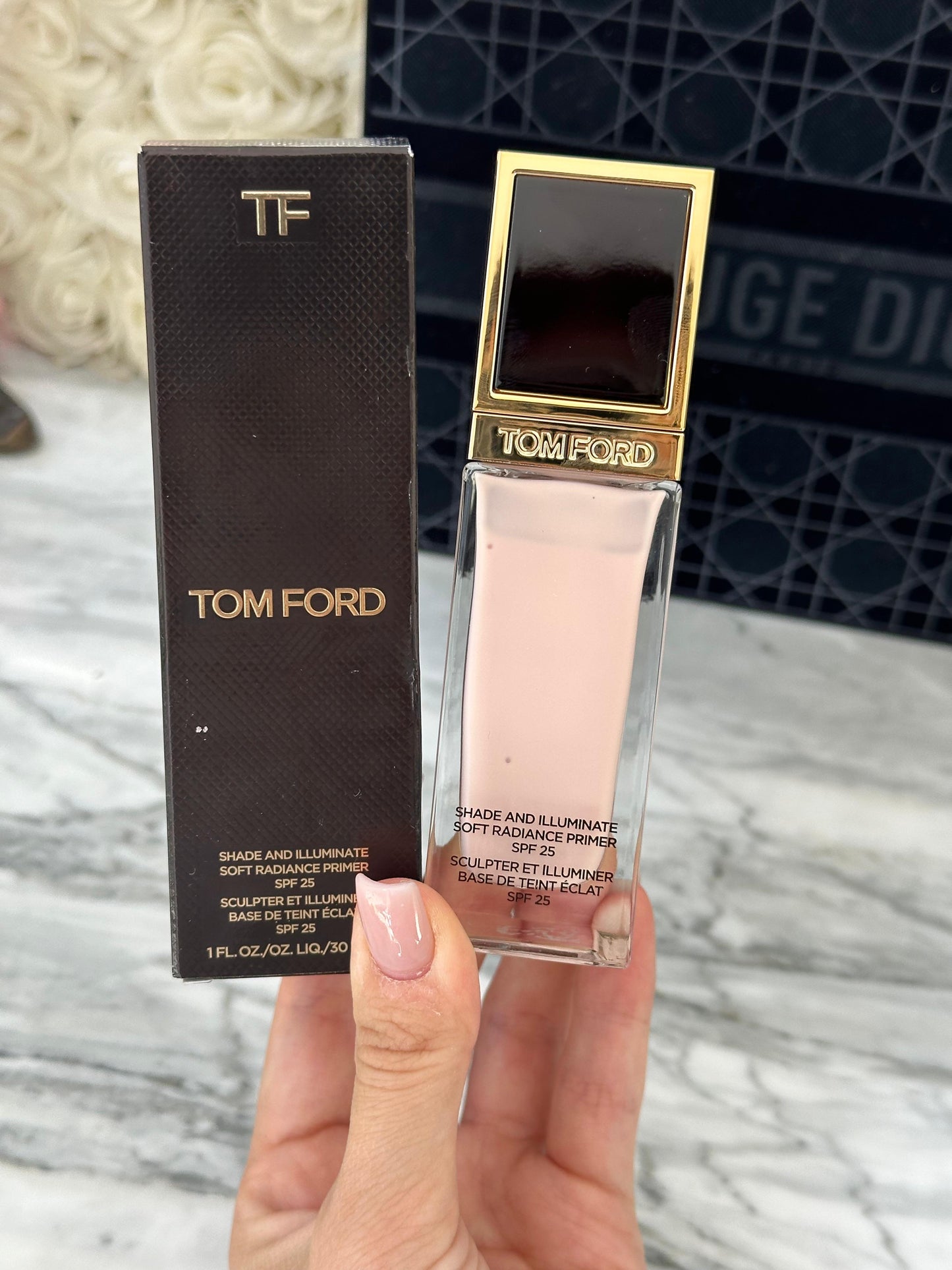 TOM FORD Shade And Illuminate Soft Radiance Primer Broad Spectrum SPF25