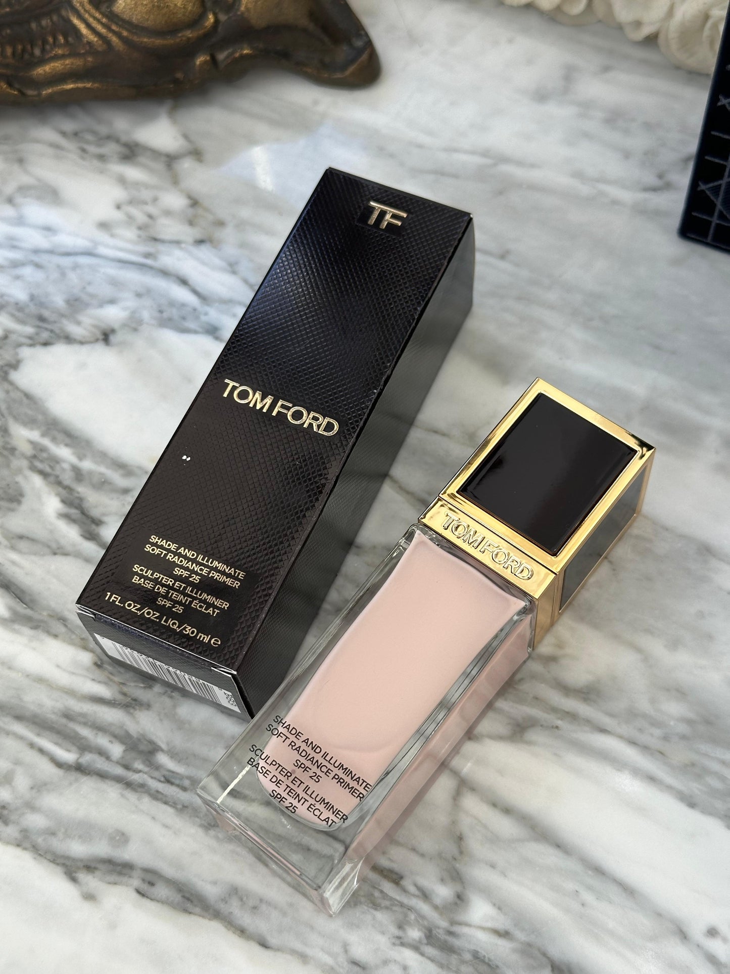 TOM FORD Shade And Illuminate Soft Radiance Primer Broad Spectrum SPF25