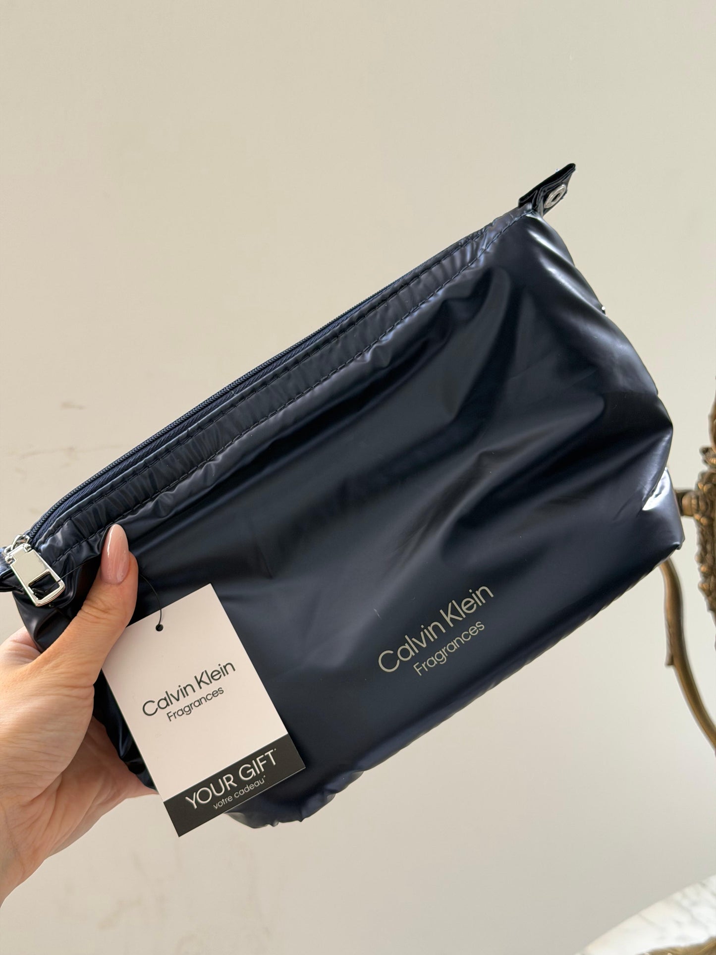 CALVIN KLEIN Dark Blue Travel Pouch Gift