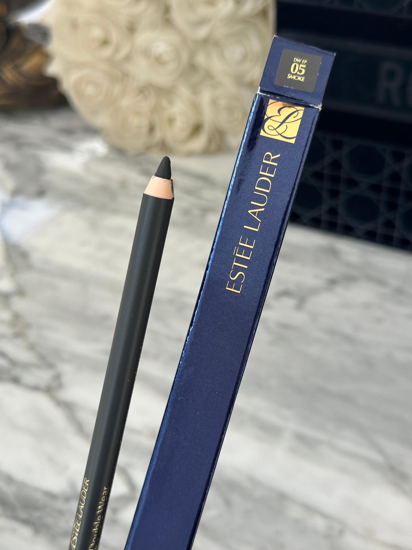 ESTÉE LAUDER Double Wear
24H Waterproof Gel Eye Pencil (05)